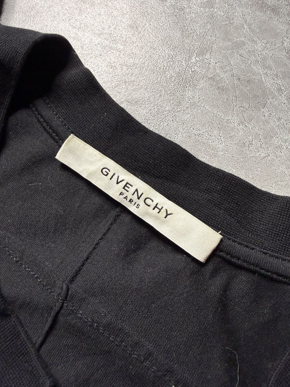 Givenchy Givenchy By Ricardo Tisci Mega Print Rottweiler Tee Size US M / EU 48-50 / 2 - 7 Thumbnail