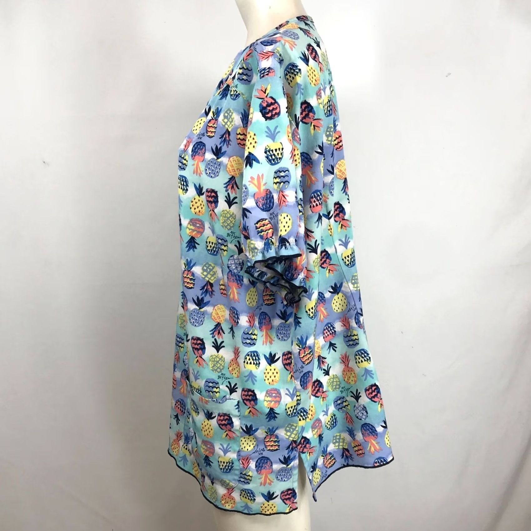 Betsey Johnson BETSEY JOHNSON Women TOP 3XL Multicolor Short Sleeve V Neck Smock Scrub Top Size XXL / US 16-18 / IT 52-54 - 6 Thumbnail