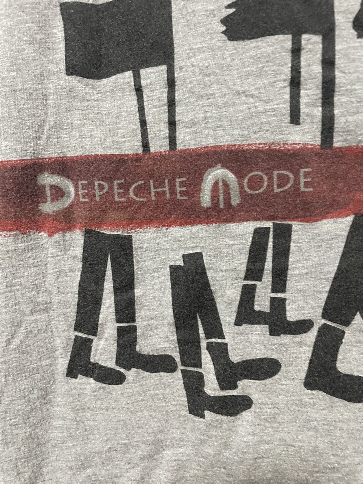 Band Tees Depeche Mode Global Sprit Tour 2017 T Shirt Band T Shirt Size US XL / EU 56 / 4 - 7 Thumbnail