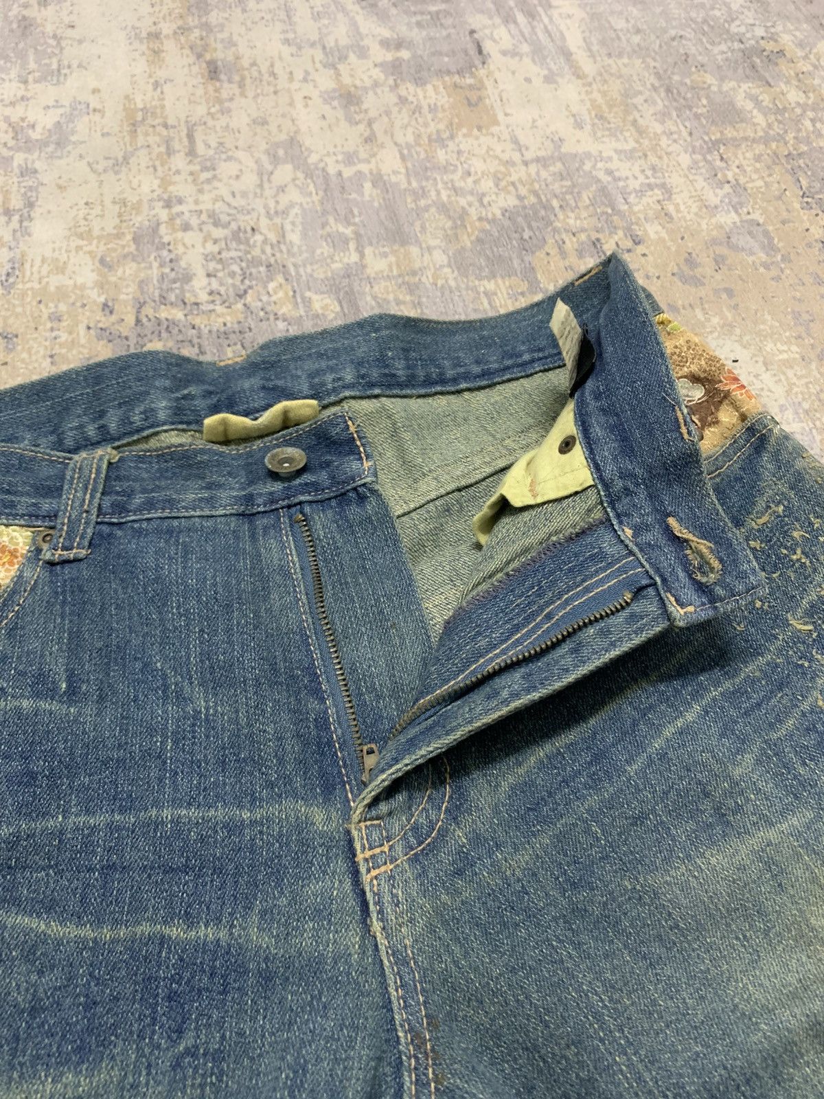 Japanese Brand Archive Japanese Sukajan Gumu Distressed Patchwork Jeans 32 Size US 32 / EU 48 - 6 Thumbnail