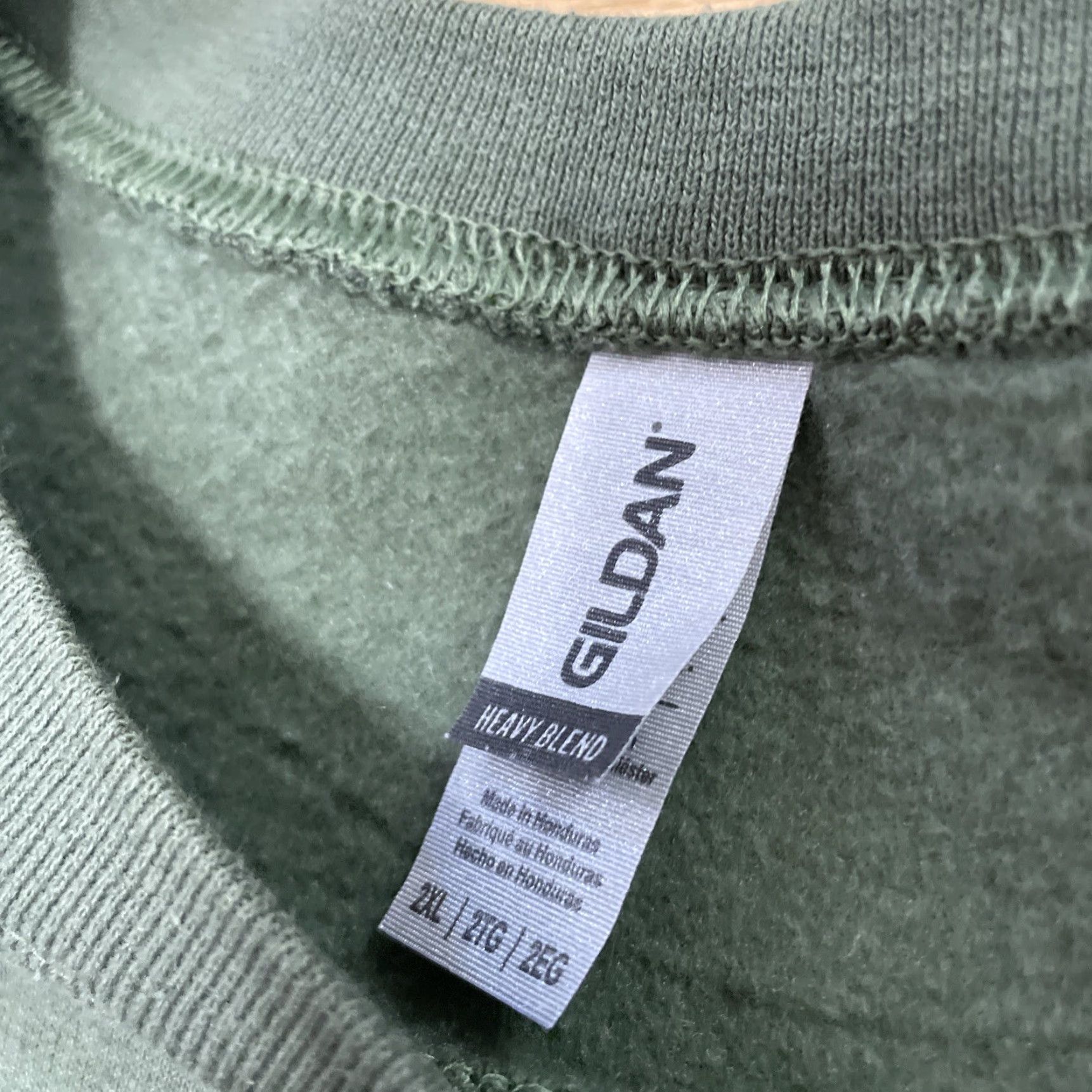 Gildan GILDAN Sweatshirt Men 2XL Green Crew Neck Heavyweight Fleece Lined All Seasons Pullover Graphic Mystic Manifest S**T Size US XXL / EU 58 / 5 - 4 Thumbnail