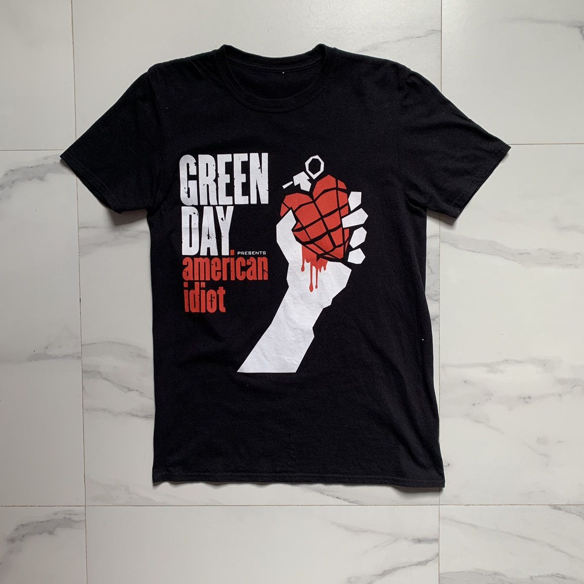 Band Tees × Vintage Vintage Y2K Green Day Presents American Idiot T-Shirt Size US M / EU 48-50 / 2 - 2 Thumbnail