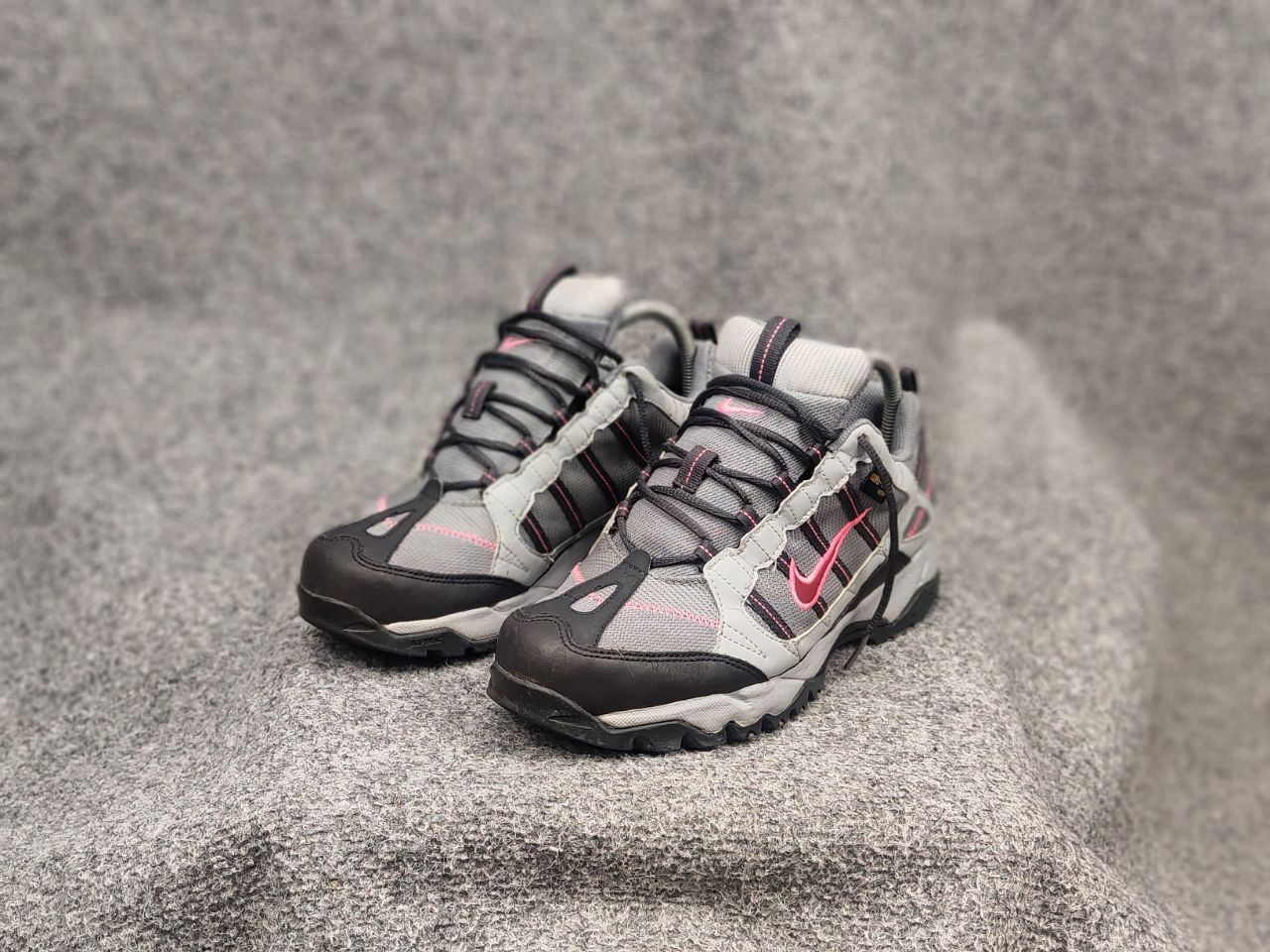 Nike ACG Vintage Nike ACG Trac Trail Gore Tex Shoes Sneakers Outdoor Size US 7.5 / EU 40-41 - 7 Thumbnail