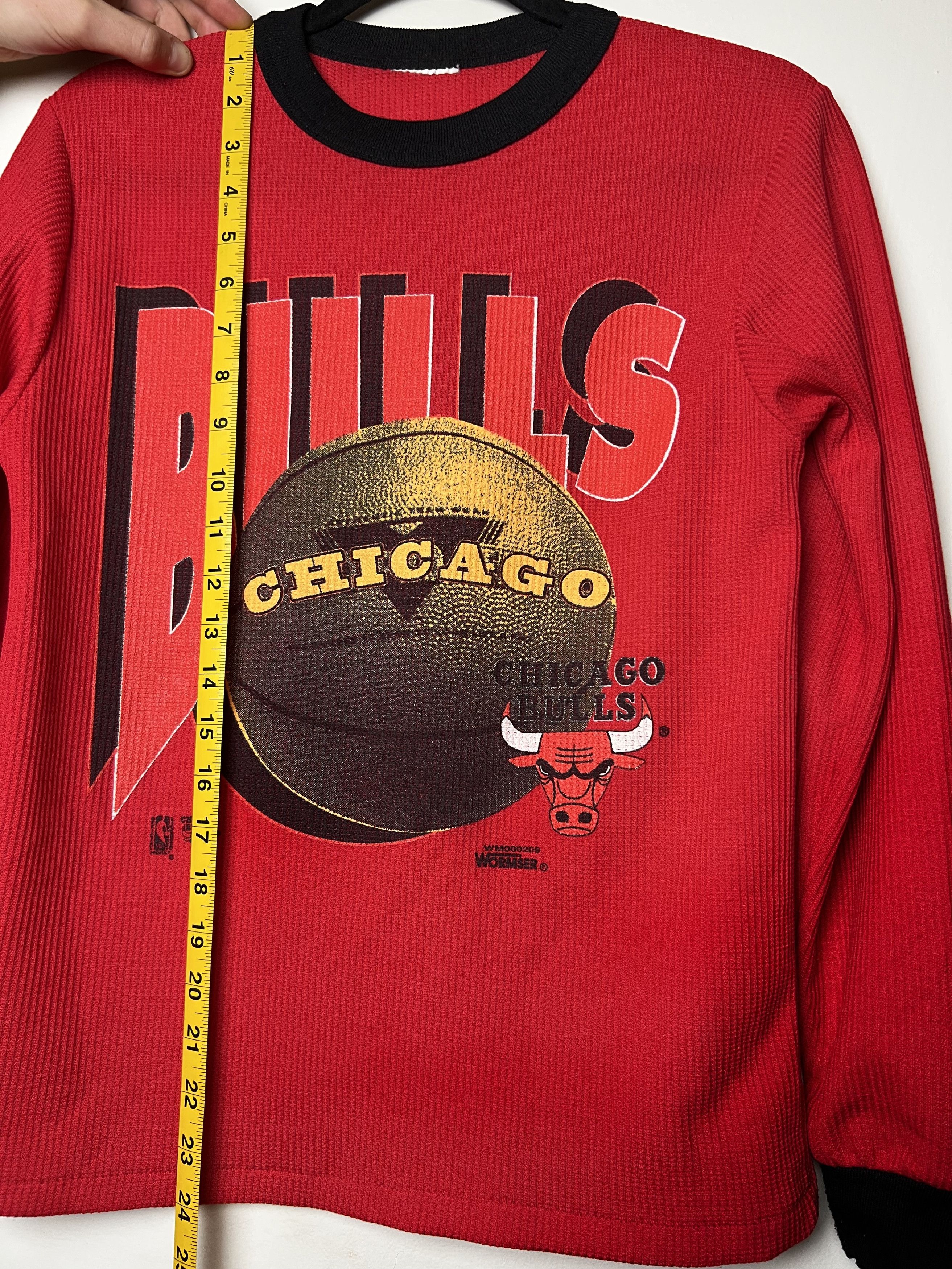 Vintage Vintage Chicago Bulls Logo Long Sleeve Thermal Size US S / EU 44-46 / 1 - 10 Thumbnail