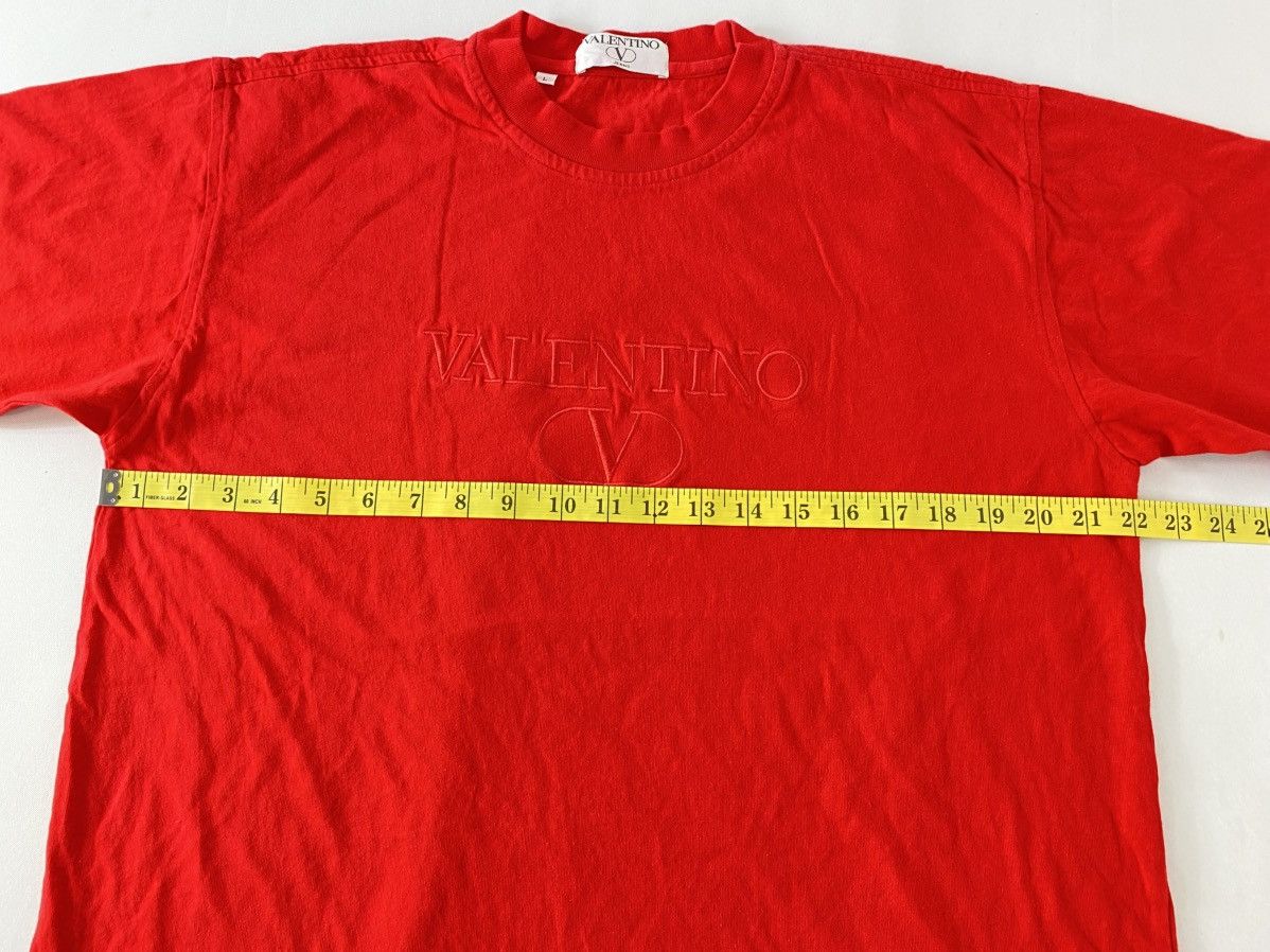 Valentino Valentino Jeans Embroidery Logo Spell Out Tee T Shirt Size US L / EU 52-54 / 3 - 7 Thumbnail