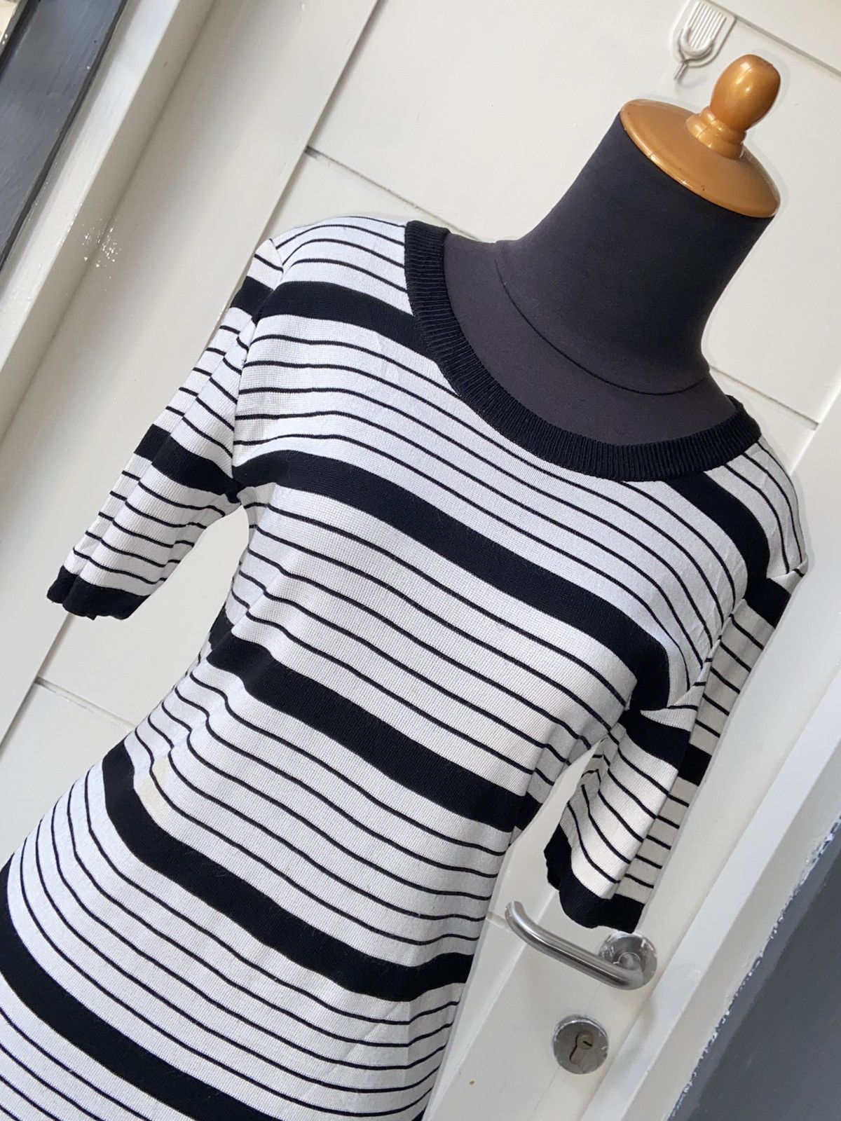 Yves Saint Laurent Yves Saint Laurent Striped Midi Dress Size XXS / US 00 / IT 34 - 16 Thumbnail
