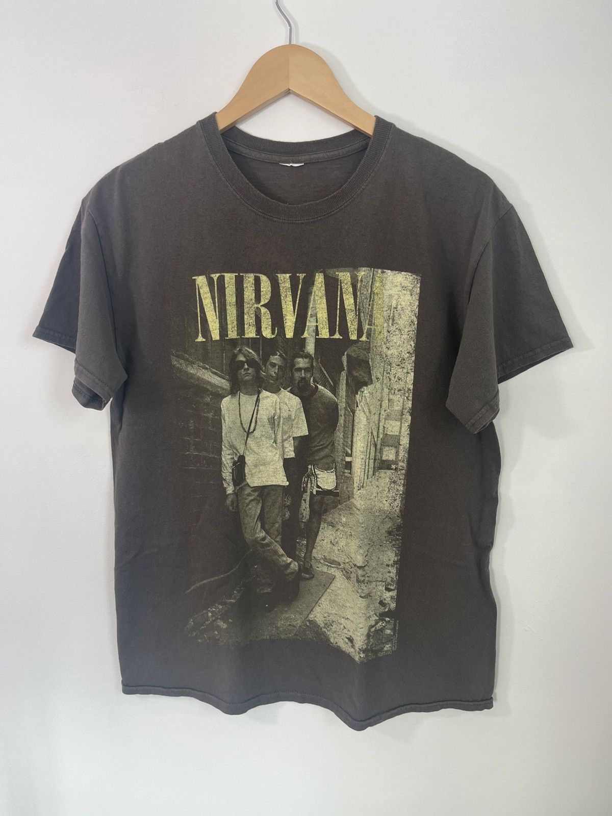Band Tees NIRVANA Sun Faded Distressed Kurt Cobain Band Tee Size US M / EU 48-50 / 2 - 1 Thumbnail