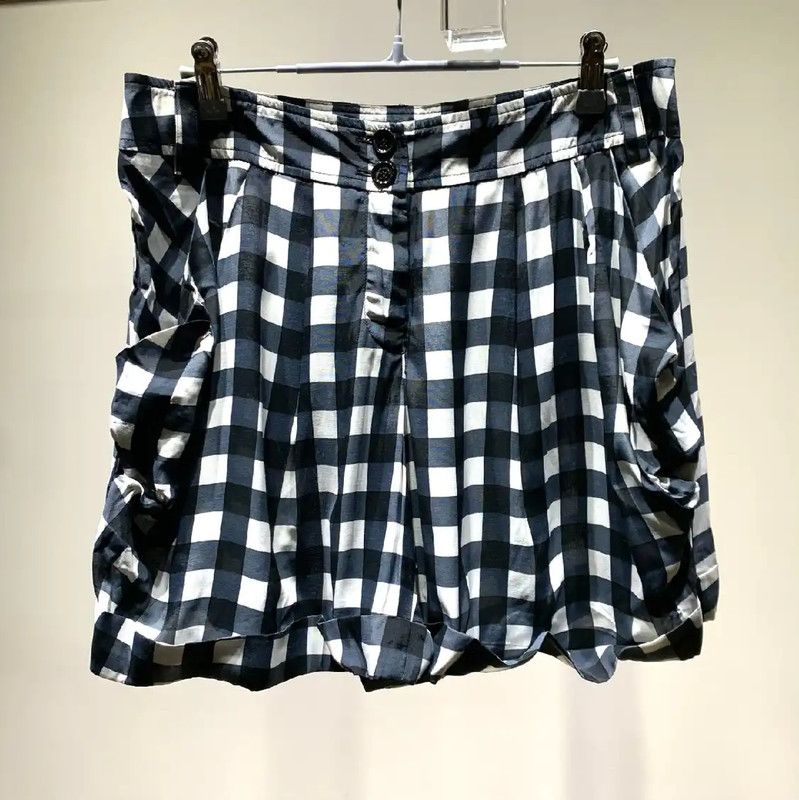 Moschino Moschino Black Gingham Women's Shorts 0089 Size 28" / US 6 / IT 42 - 1 Thumbnail