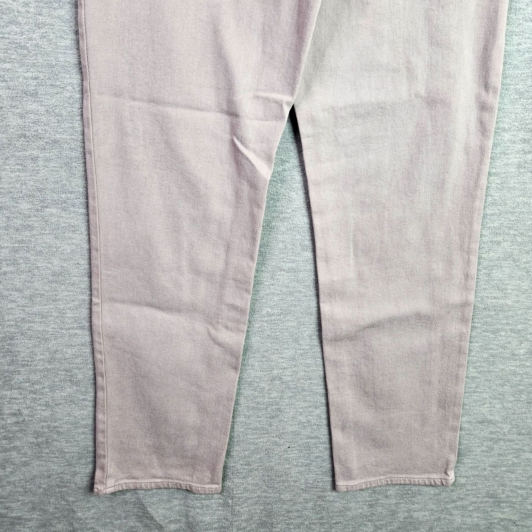 Aritzia Aritzia Wilfred The Melina Gull Grey High Waist Straight Leg Jeans Size 4, Denim, 5-Pocket, Button Zip, Regular Fit, Cotton/Spandex, Womens Size 27" / US 4 / IT 40 - 6 Thumbnail
