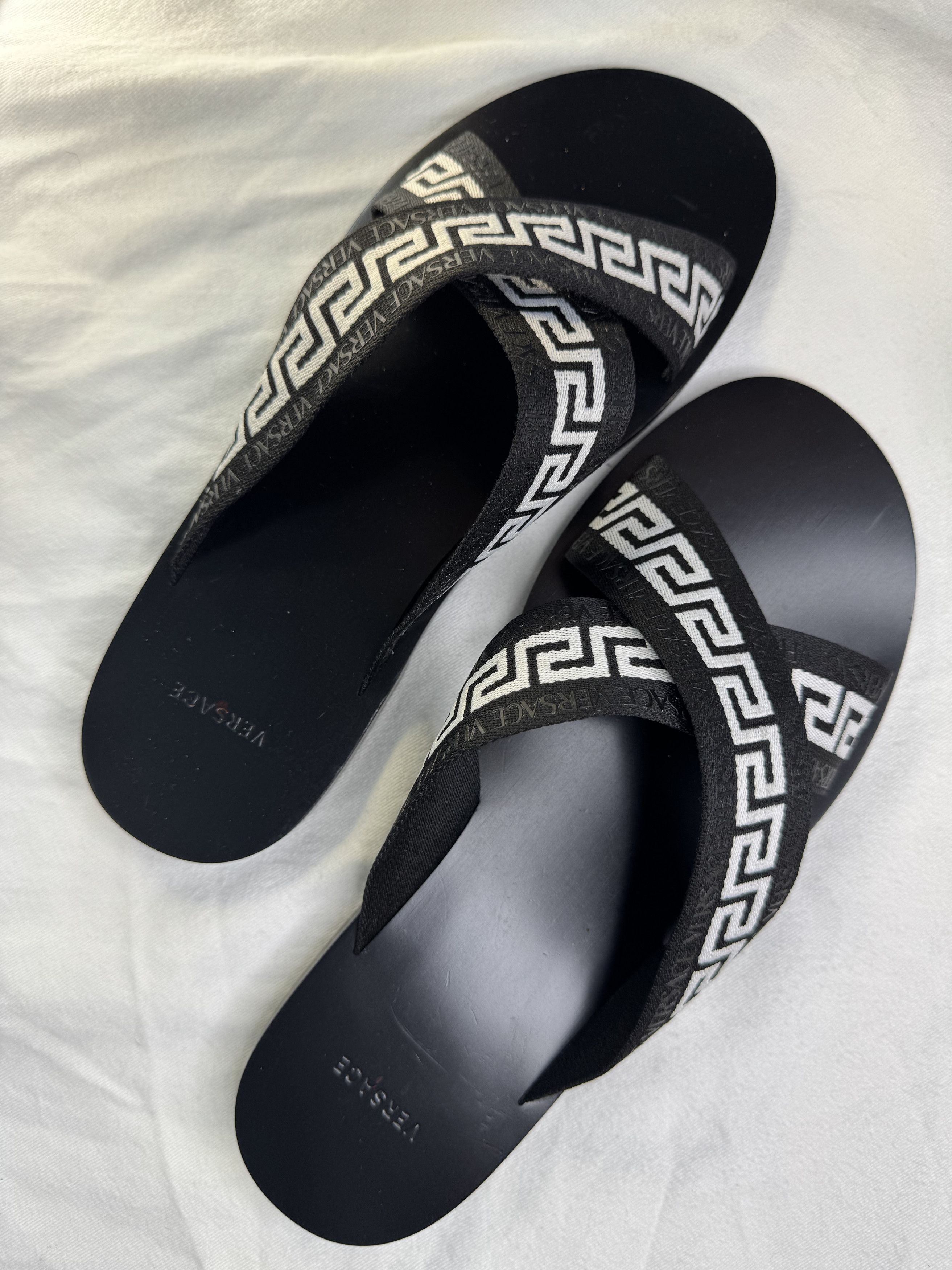Versace Versace Black/White Greca Sandals Size US 9.5 / EU 42-43 - 1 Thumbnail