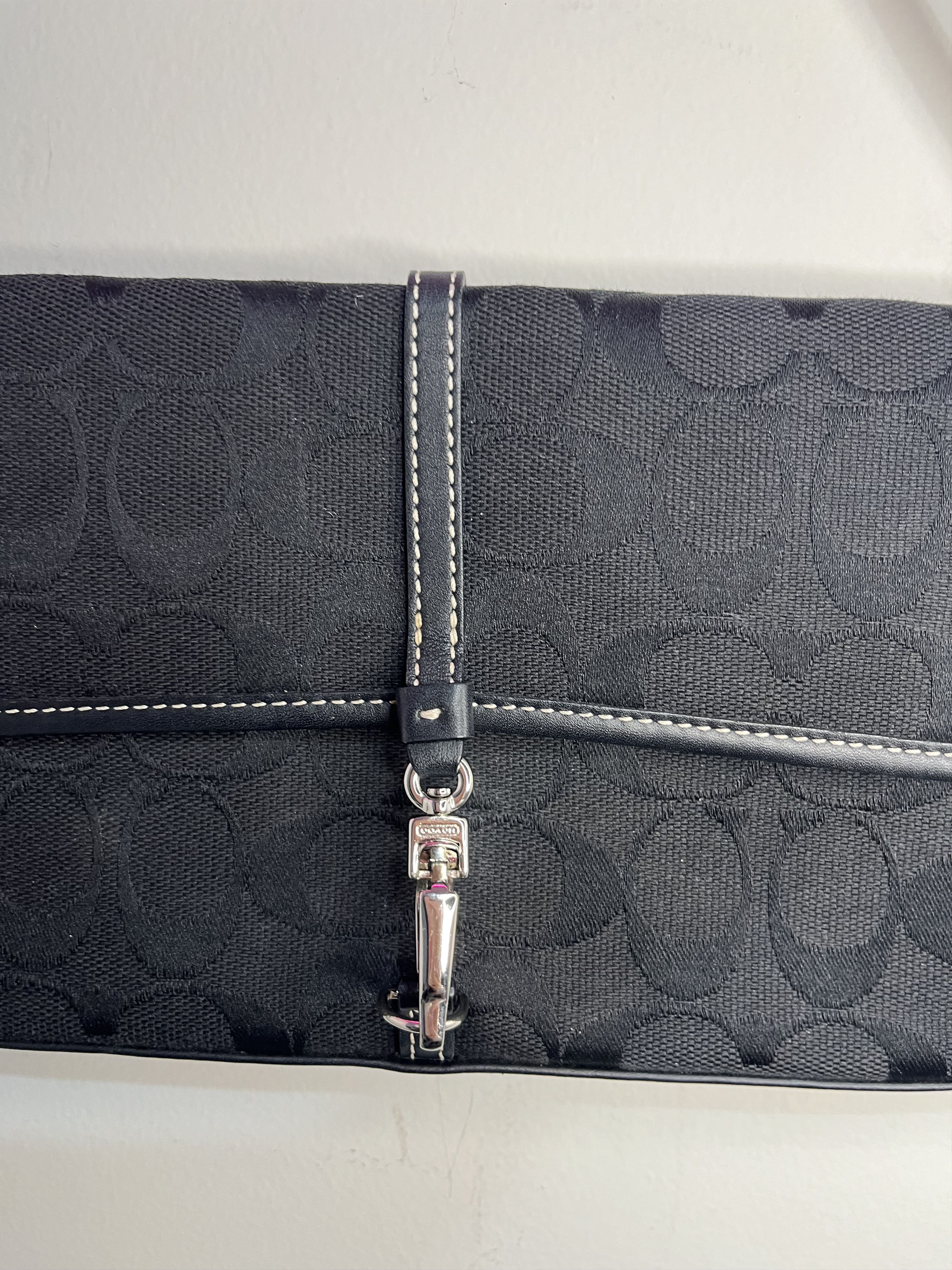 Coach Vintage Coach Hampton Shoulder Bag Black Signature Jacquard Size ONE SIZE - 4 Thumbnail