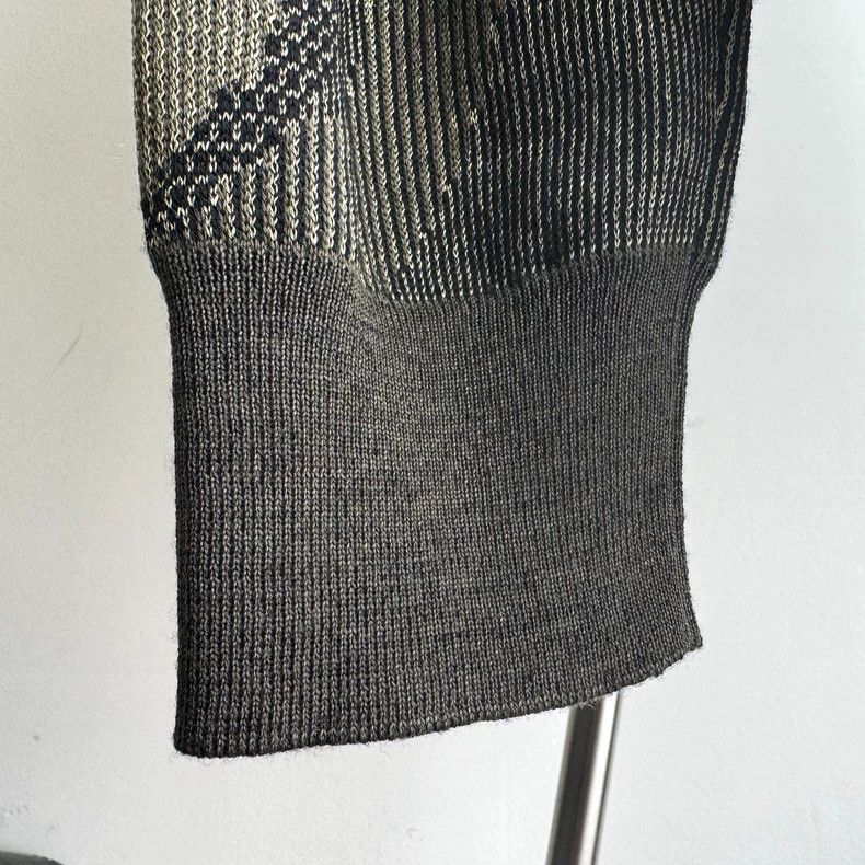 Alexander McQueen Alexander Mcqueen Printed sweater Size US S / EU 44-46 / 1 - 5 Thumbnail