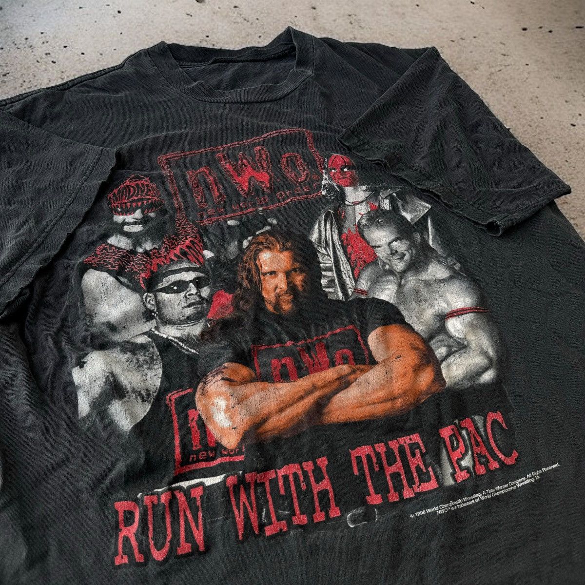 Vintage × WWE 1998 nWo New World Order Run With The Pac 90s Tee Shirt WWE Size US M / EU 48-50 / 2 - 2 Thumbnail