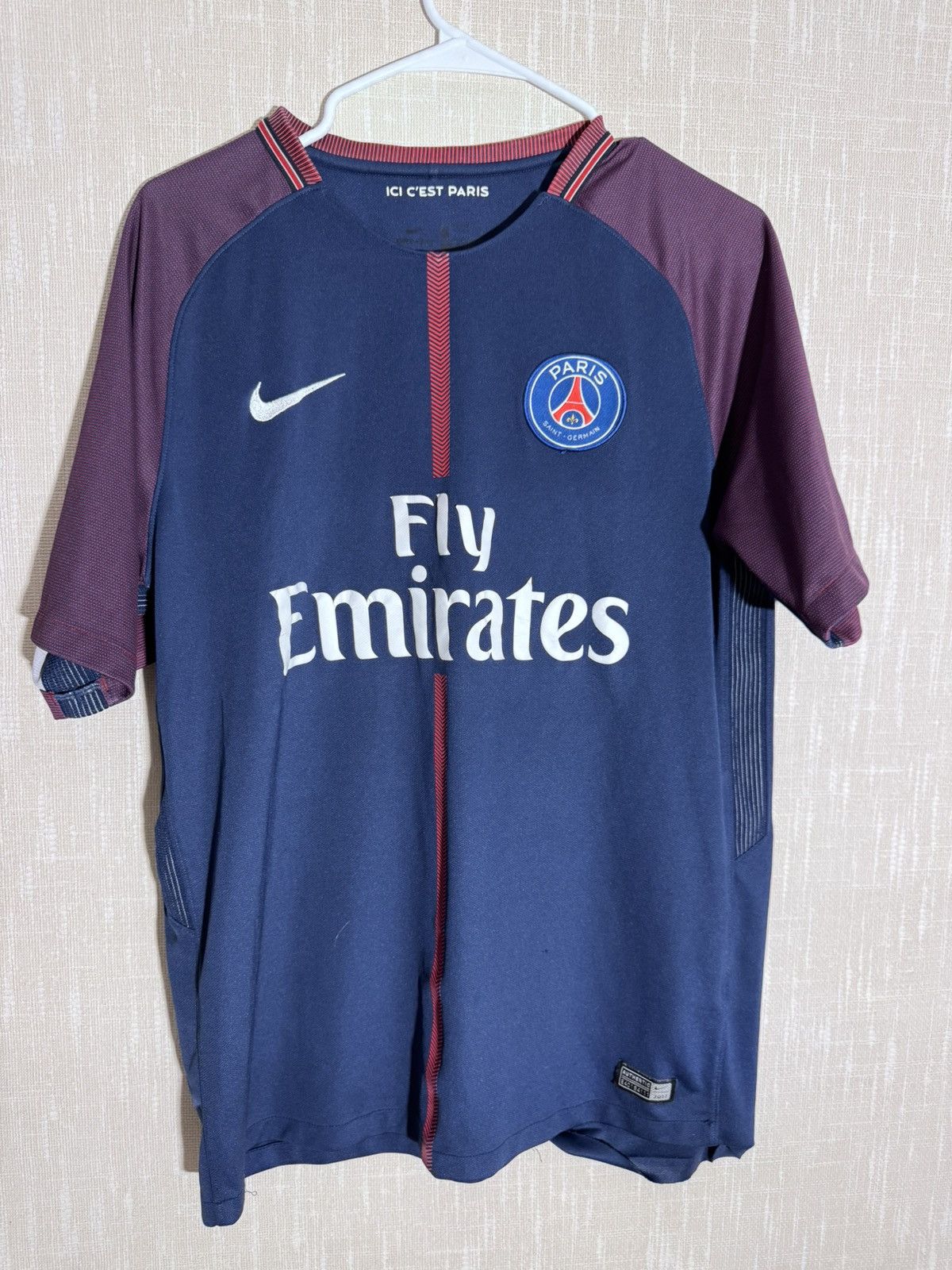 Nike PSG training shirt 2017 Size US M / EU 48-50 / 2 - 1 Thumbnail