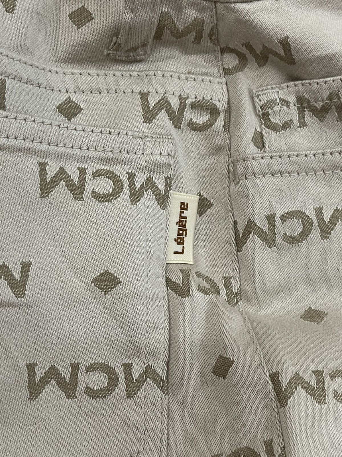 MCM × Vintage Vintage MCM Monogram Logos Pant Size 26" / US 2 / IT 38 - 4 Thumbnail