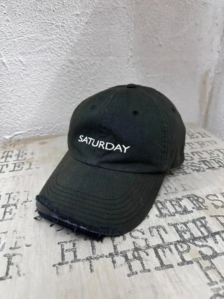 Vetements Vetements Vetements 18AW Saturday distressed baseball hat- Size ONE SIZE - 1 Thumbnail