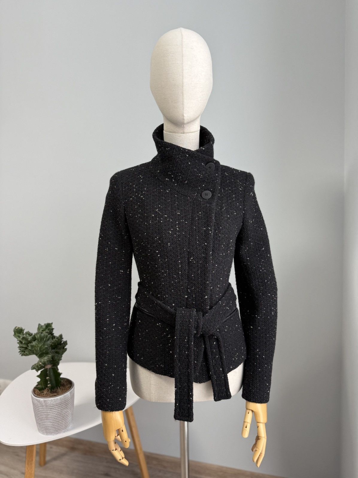 Max Mara Max Mara Black Wool Belted Jacket Tweed Speckled Short Coat Size XS / US 0-2 / IT 36-38 - 6 Thumbnail