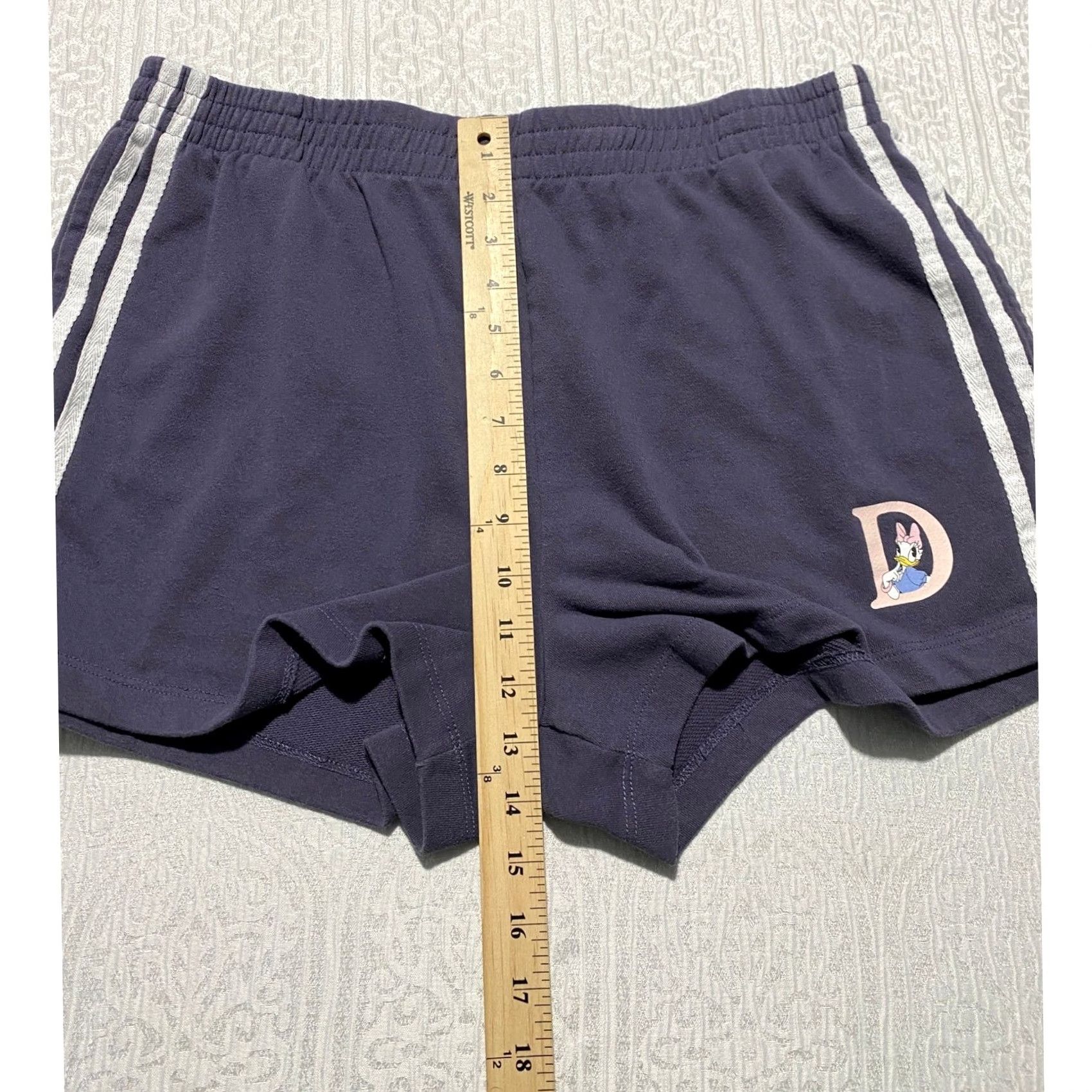 Disney Disney Daisy Duck Navy Blue Athletic Shorts XL Side Stripes Bow Hem Pockets Size 40" / US 18 - 4 Thumbnail