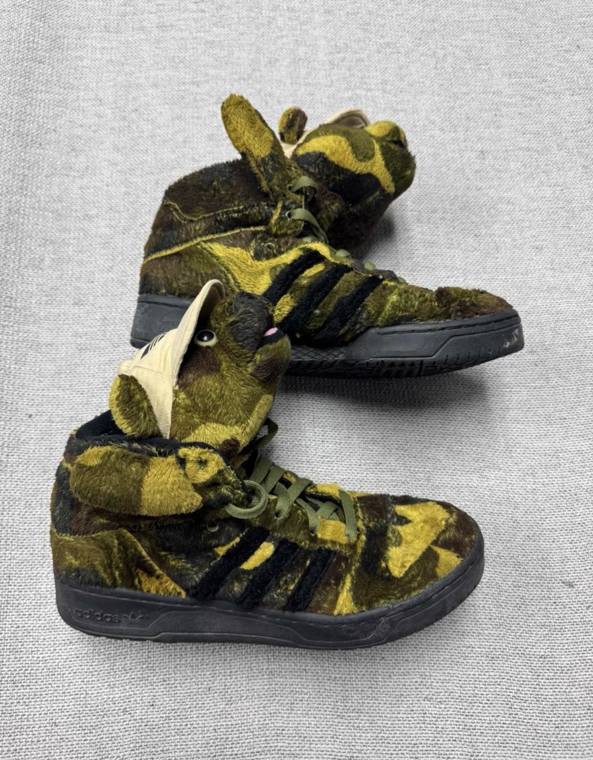 Adidas adidas Jeremy Scott Wings Bear, Brown Camo Bear K37 Size US 9.5 / EU 42-43 - 3 Thumbnail