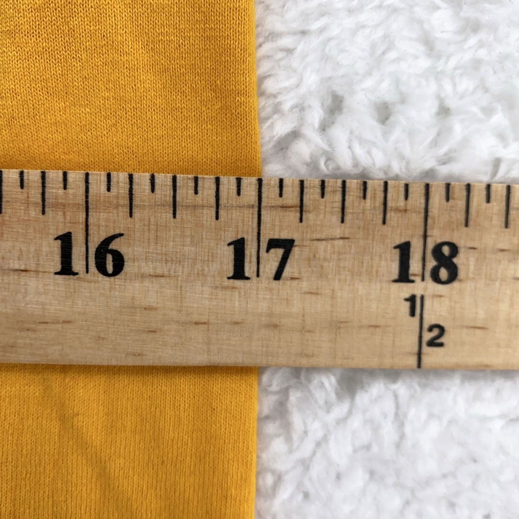 Hanes VINTAGE Reingold Elementary School Road Runner Shirt Mens XS Fitchburg MA Yellow 70s Sports Cartoon Retro Mens Size US XS / EU 42 / 0 - 5 Thumbnail