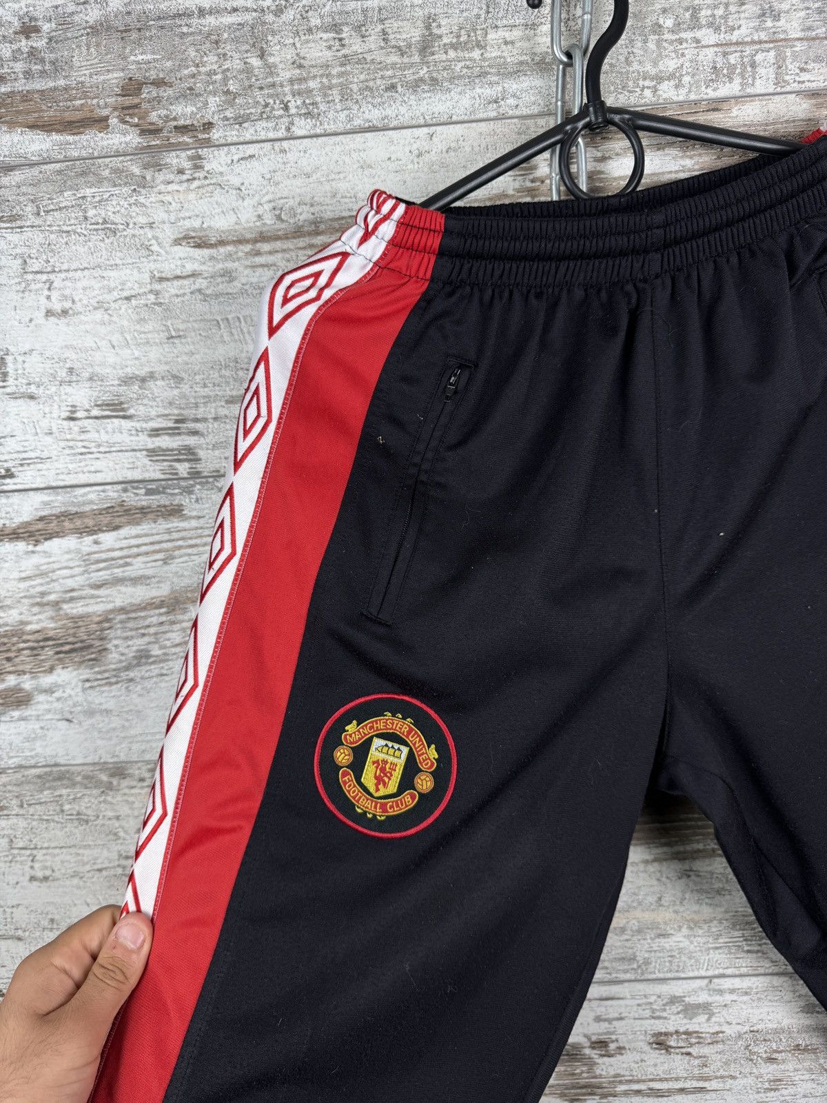 Umbro × Vintage Vintage Umbro Manchester United FC SHARP sport suits jacket Size US XS / EU 42 / 0 - 17 Thumbnail