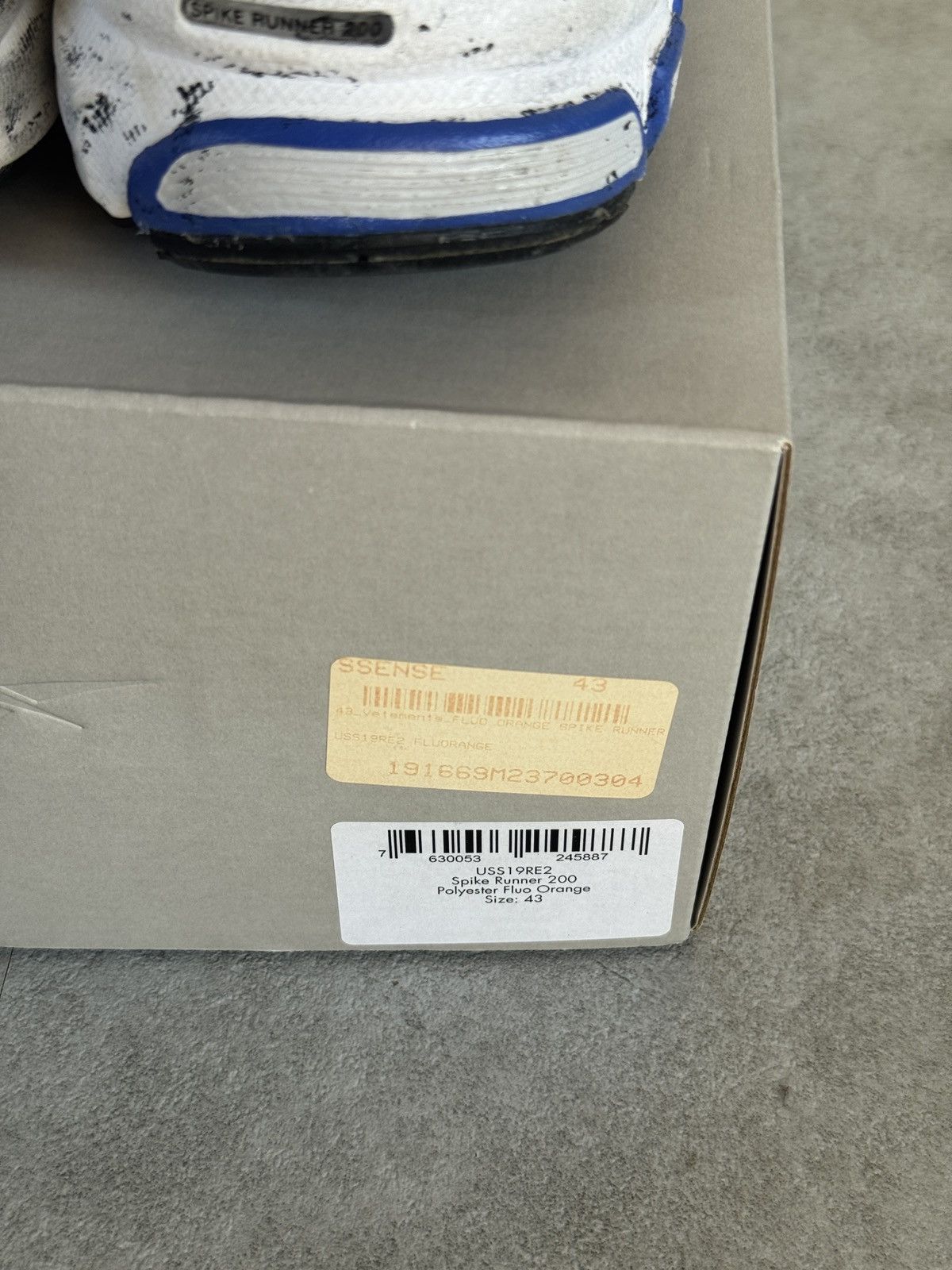Vetements *RARE* DEMNA VETEMENTS X REEBOK SPIKE RUNNER 200 SNEAKERS Size US 10 / EU 43 - 10 Thumbnail