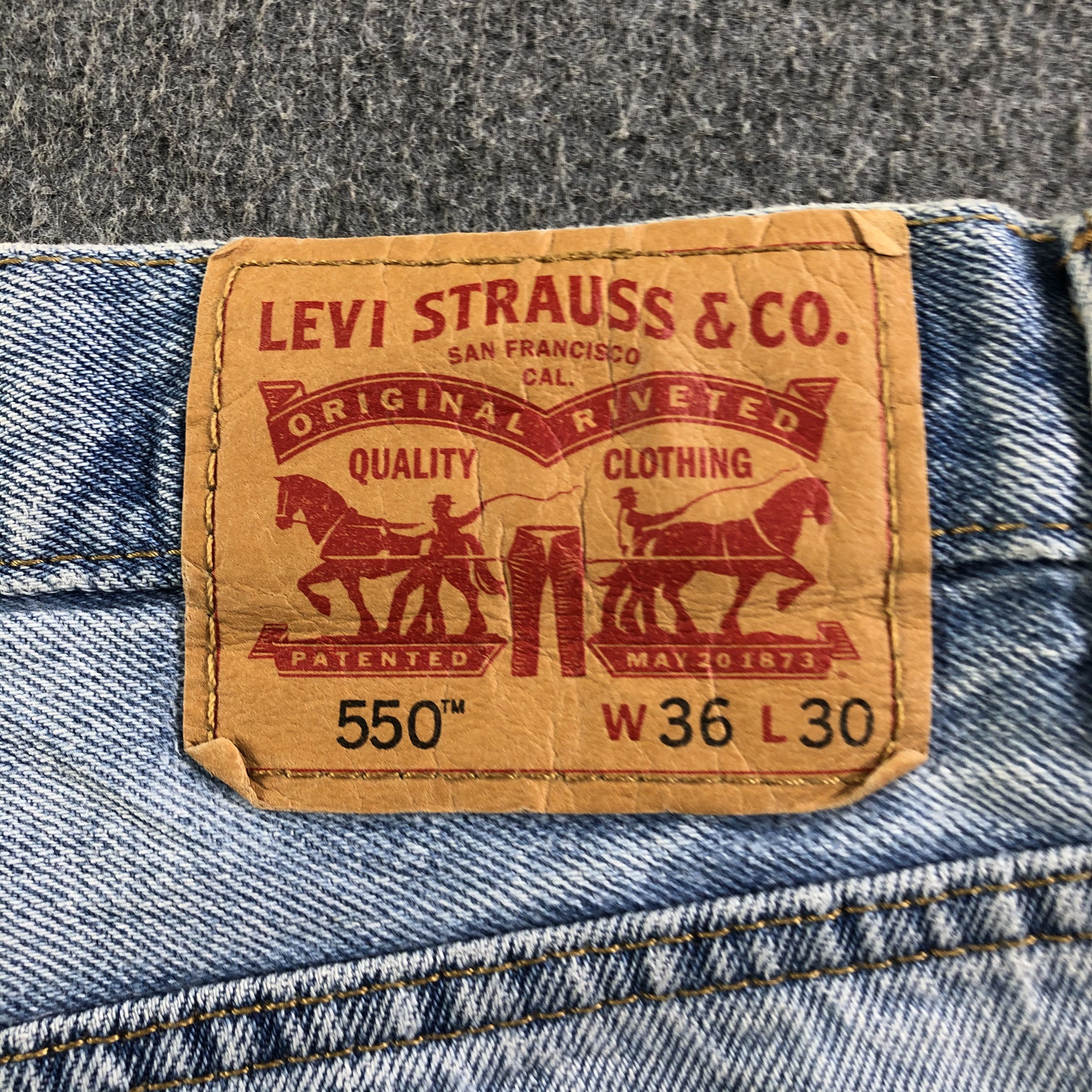 Levi's Vintage Light Wash Levis 550 Jeans-J3516 Size US 37 - 5 Thumbnail