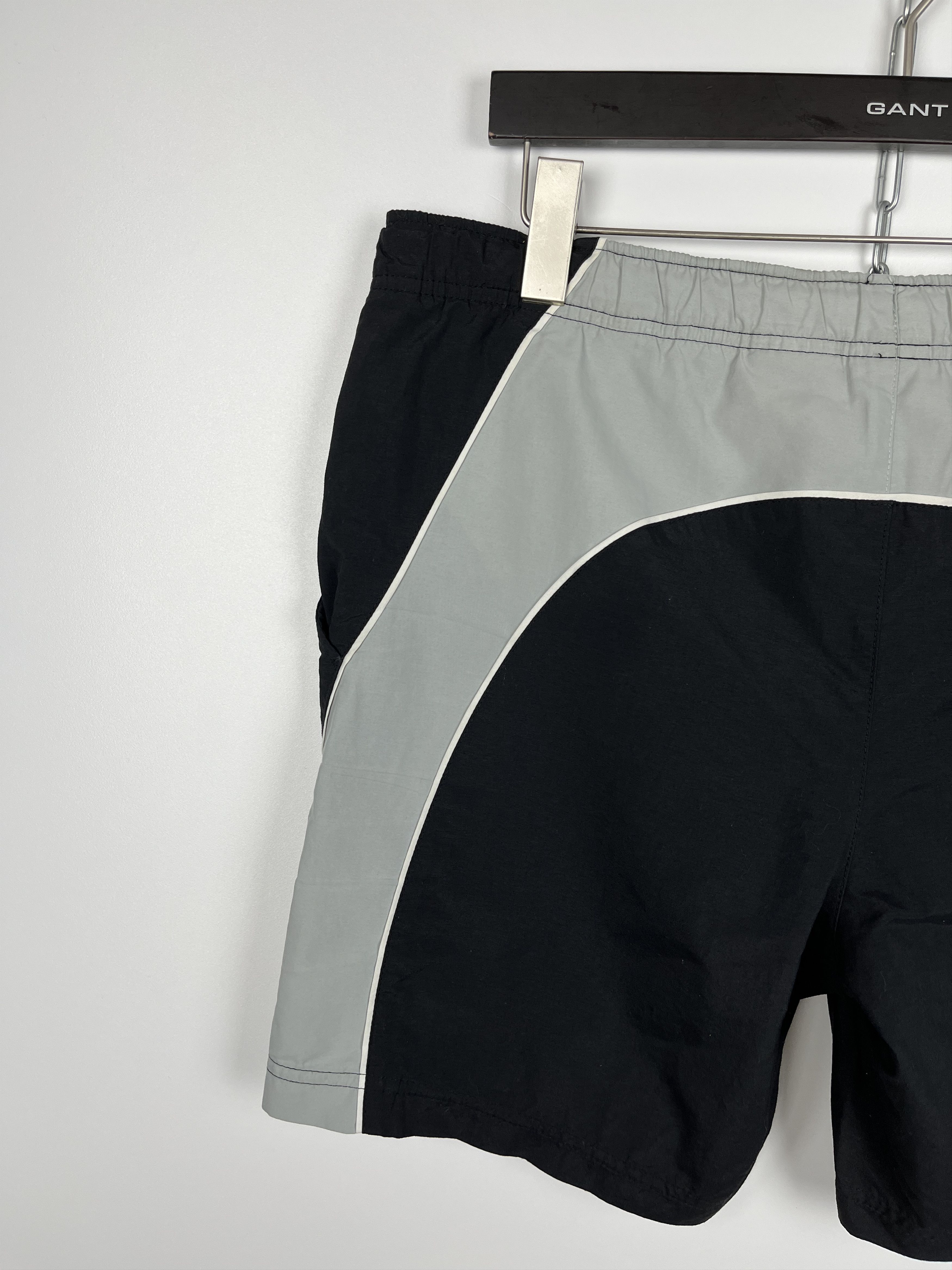 Nike Nike Vintage Athletic Men's Shorts Size US 30 / EU 46 - 7 Thumbnail