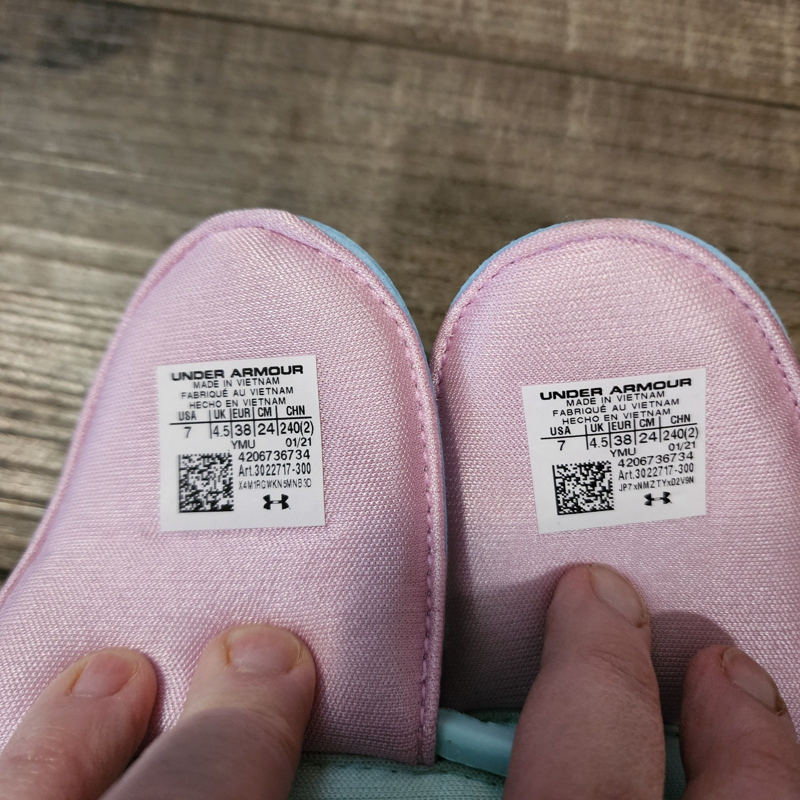 Under Armour Under Armour Ignite IX W SZ 7 blue pink slides Pre-owned SH2 Size US 7 / IT 37 - 8 Thumbnail