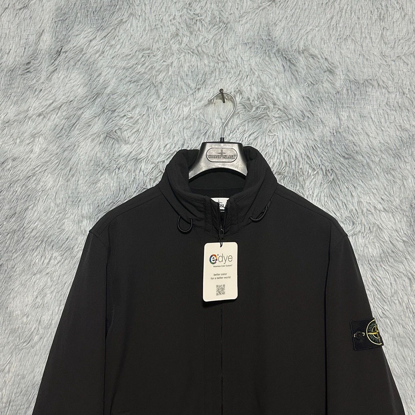 Stone Island stone island soft shell jacket black large Size US L / EU 52-54 / 3 - 3 Thumbnail