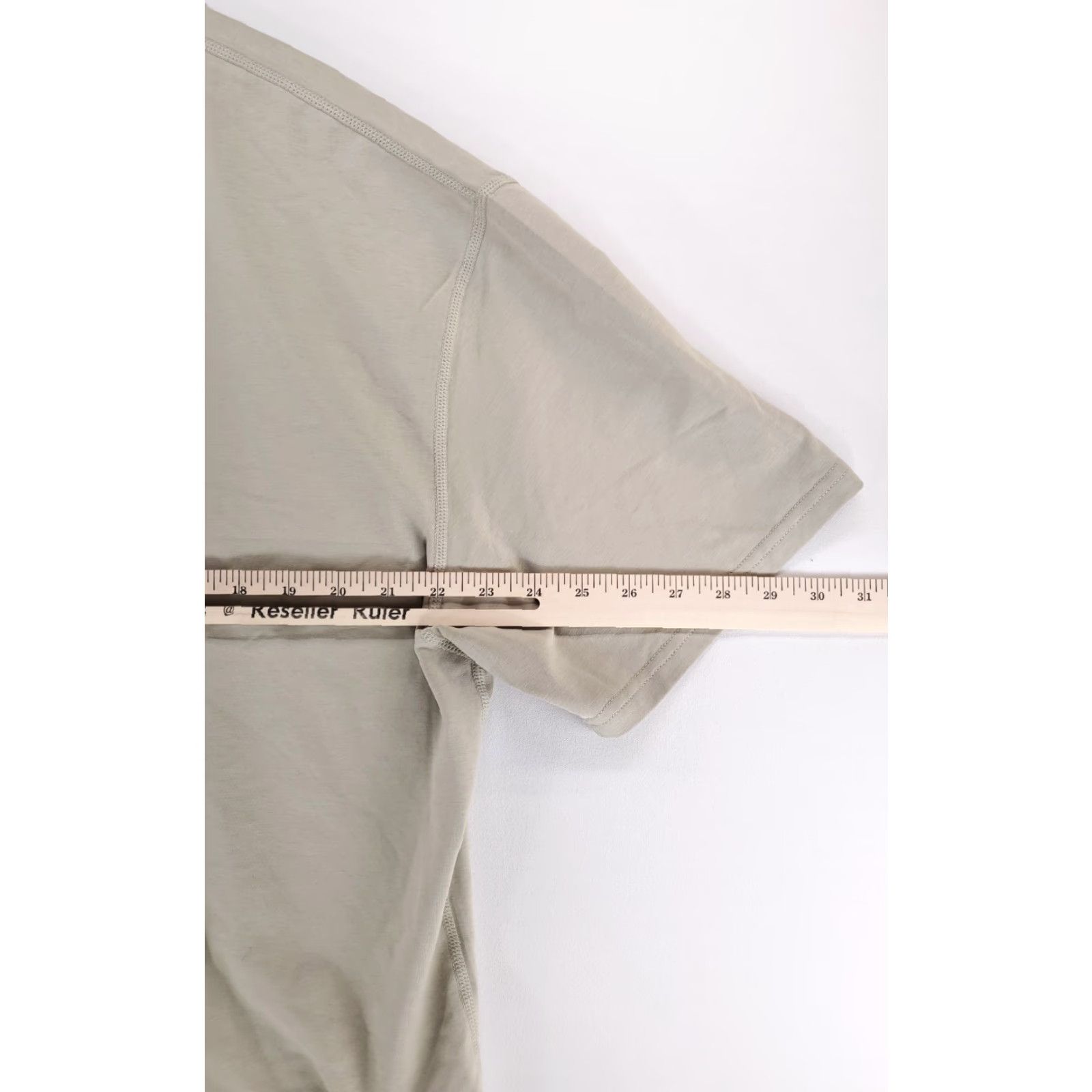 Vintage Bylt Premium Basics Drop Cut V Neck T Shirt Dry Sage Beige Mens XXL NWT NWT Size US XXL / EU 58 / 5 - 6 Thumbnail