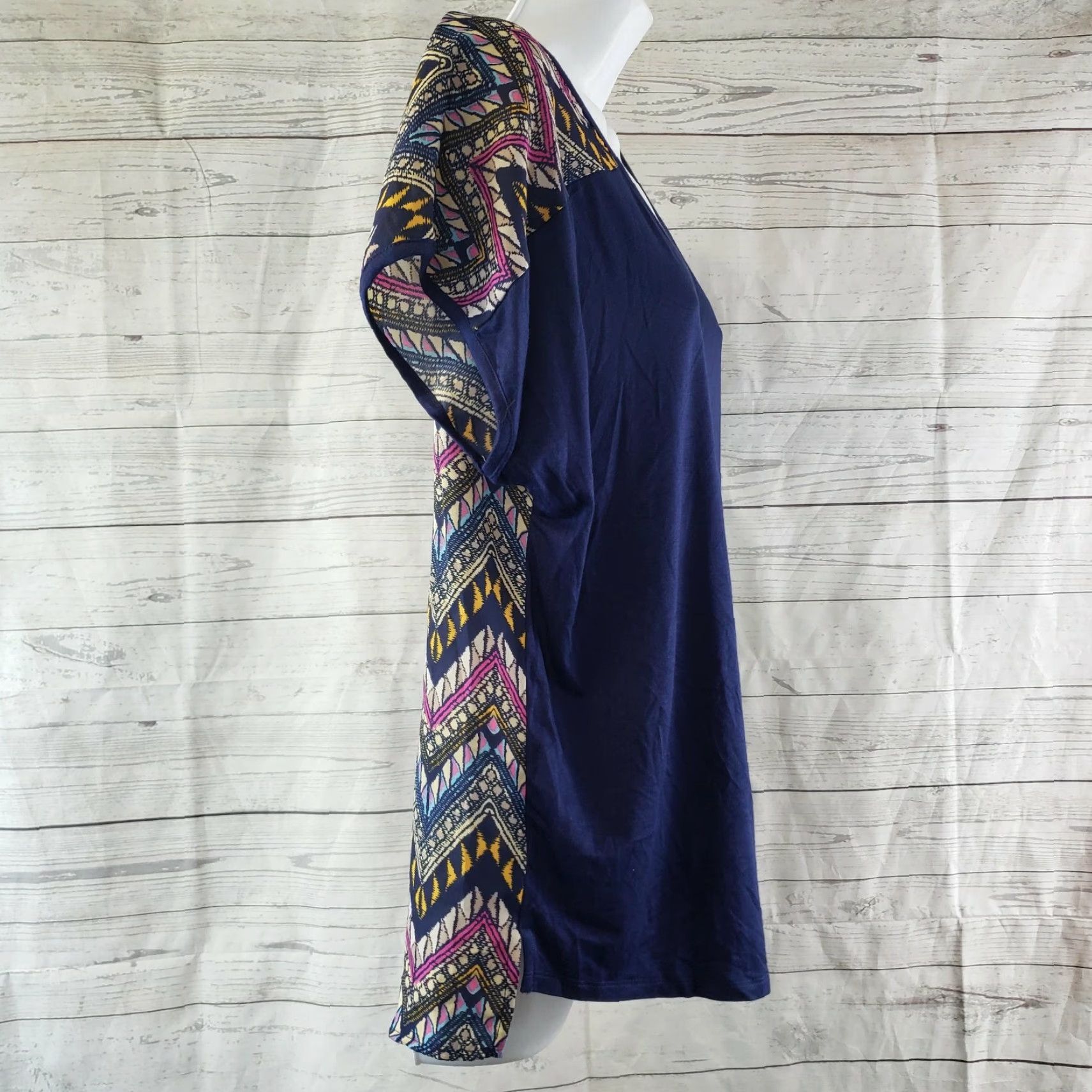 Vintage Pixley Womens Top Sz Medium Blue Pink Chevron Short Sleeve V-Neck Blouse Regular XS? No Size M / US 6-8 / IT 42-44 - 2 Thumbnail