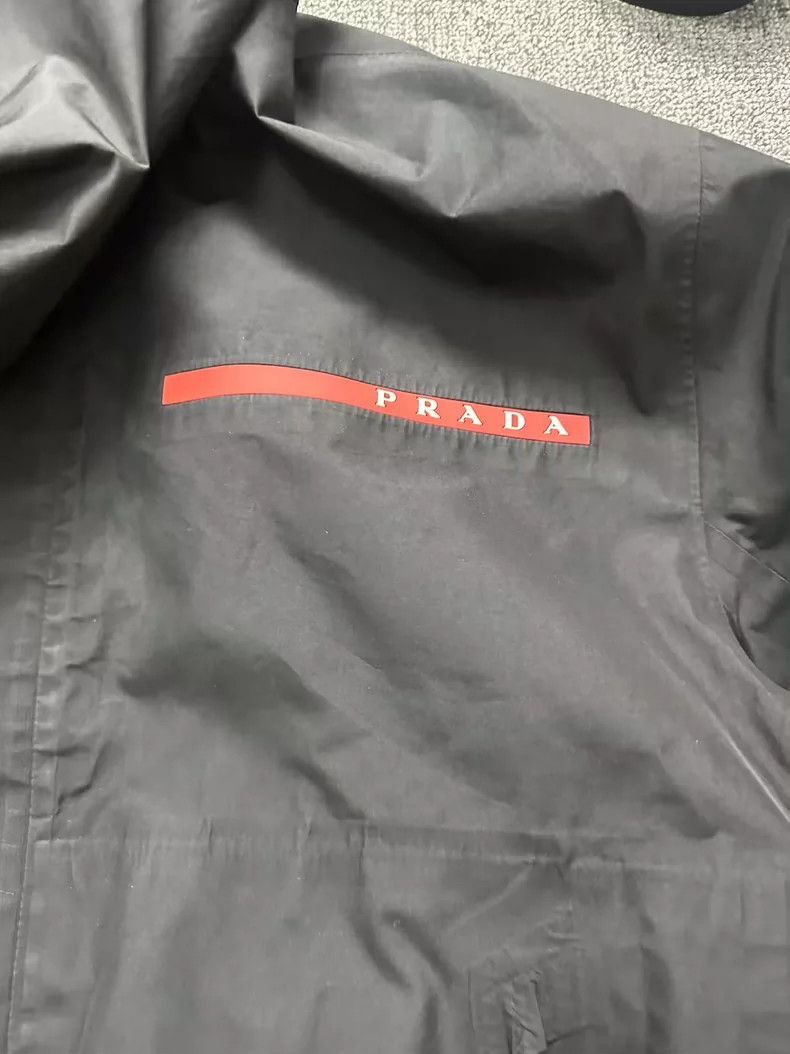 Prada Prada Ski Jacket in Black, Size L -2505 Size US L / EU 52-54 / 3 - 2 Thumbnail