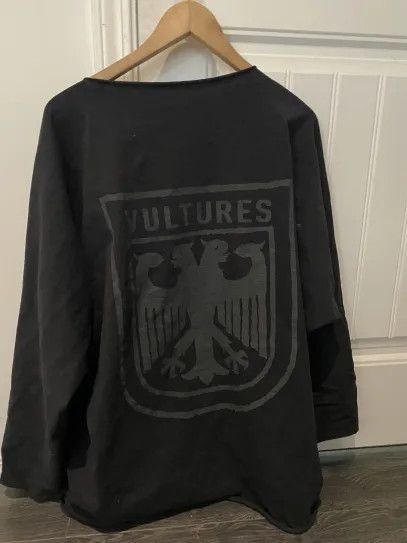 Kanye West Vultures 1 Long Sleeve Size US XL / EU 56 / 4 - 2 Thumbnail
