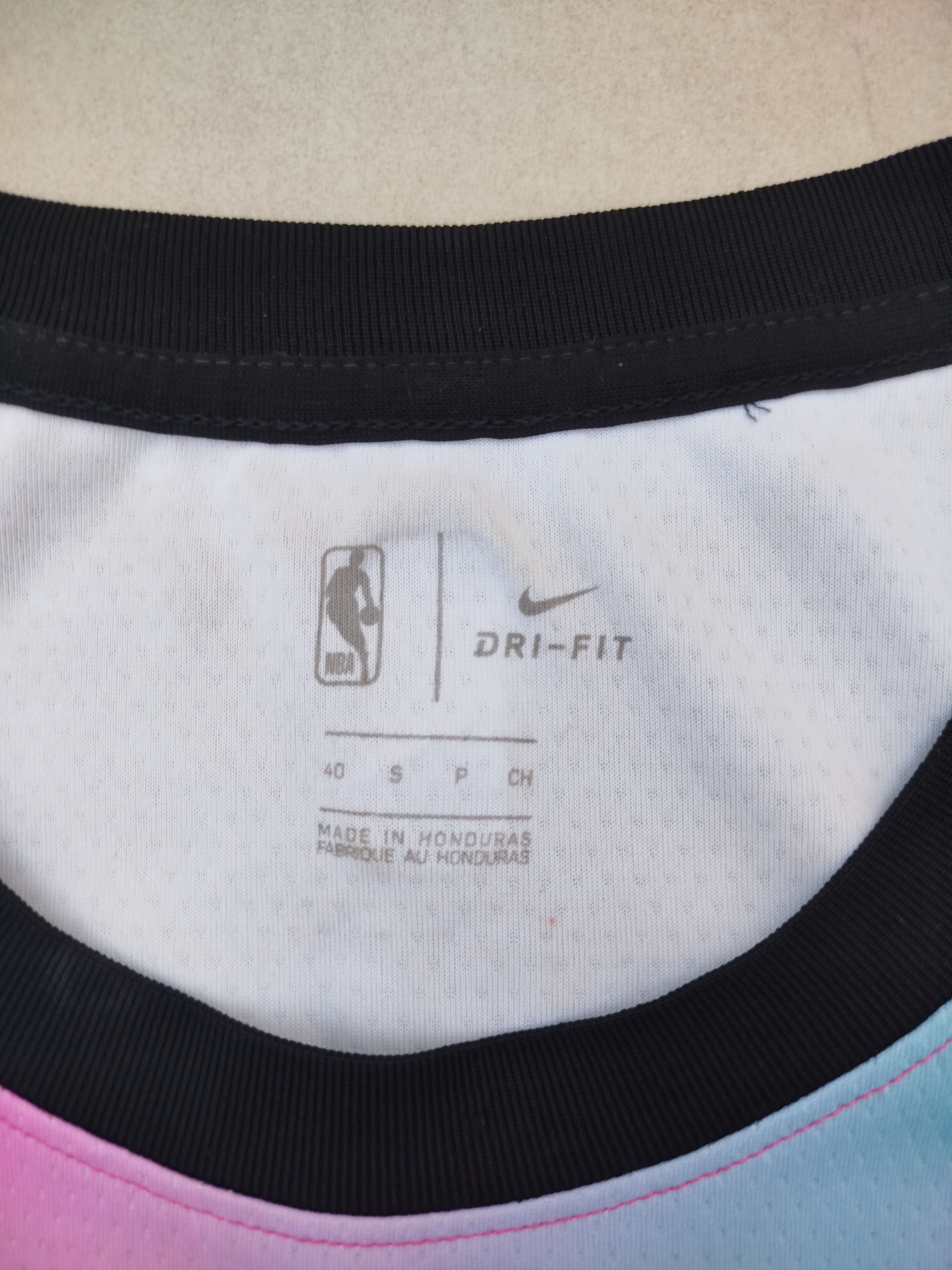 Nike Jimmy butler Miami heat Nike NBA jersey Size US S / EU 44-46 / 1 - 4 Thumbnail