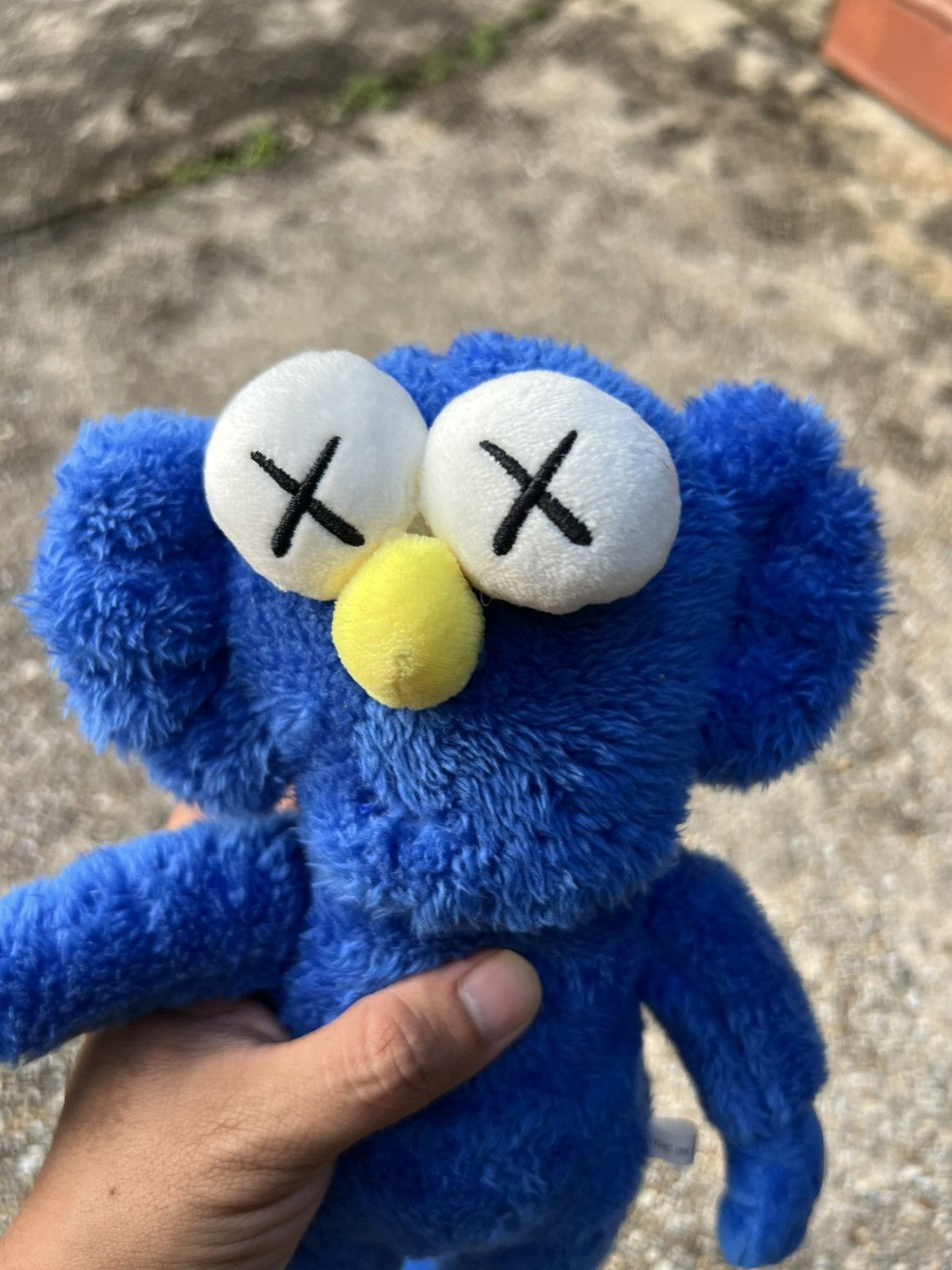 Hypebeast × Kaws Kaws Toy Size ONE SIZE - 6 Thumbnail