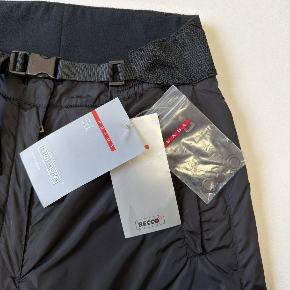 Prada Mid 2000s Black Nylon Ski Trousers Size 26" / US 2 / IT 38 - 6 Thumbnail