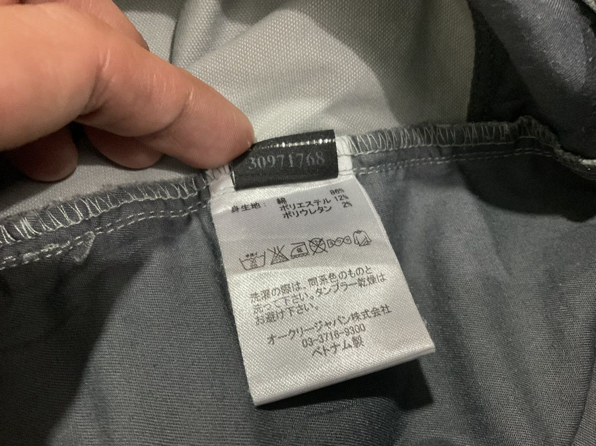 Oakley × Vintage 🔥 Baggy Y2K Oakley Pants Nylon Crazy Pockets Outdoor Gear Size US 36 / EU 52 - 9 Thumbnail
