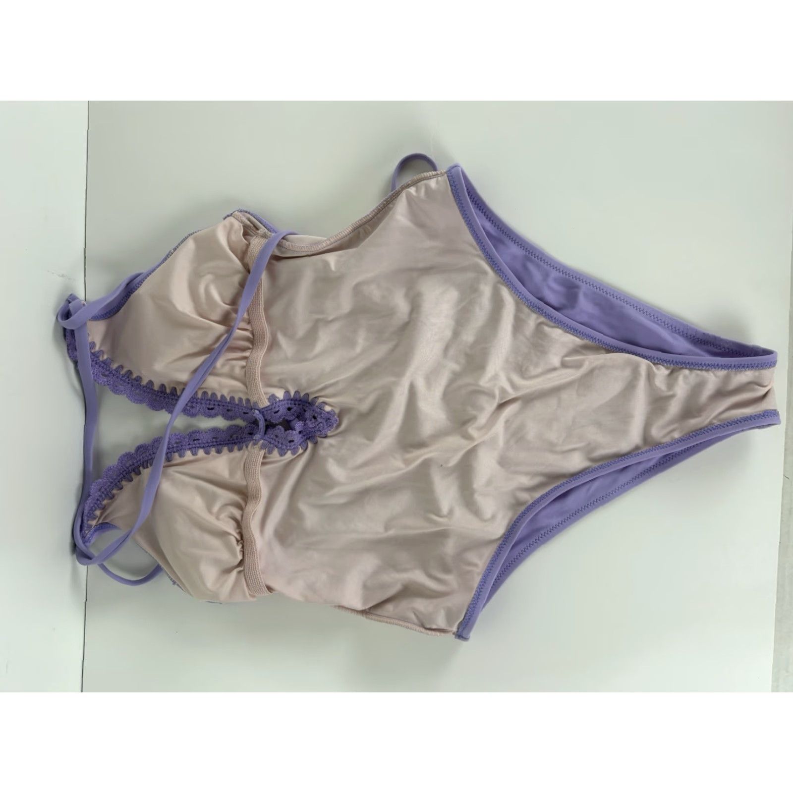 Vintage Shade & Shore One Piece Swimsuit Women's M Lilac Crochet Low Cut Tank Strap Spaghetti Adjustable Backless Removable Pads Nylon Polyester Spandex Size ONE SIZE - 7 Thumbnail