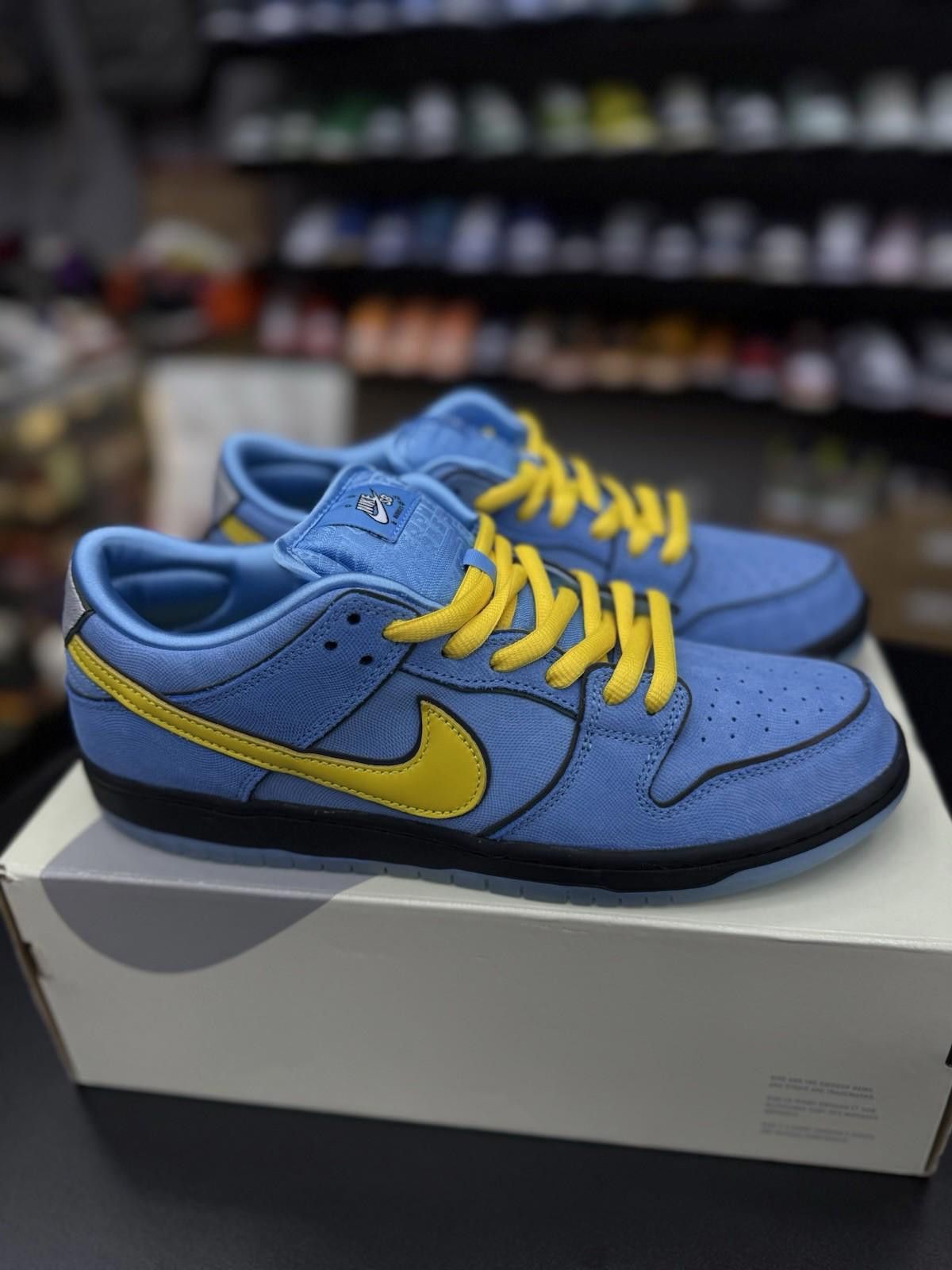 Nike Nike SB Dunk “Powerpuff Girls Bubbles Size 10.5 (FZ8320-400) Size US 10.5 / EU 43-44 - 1 Thumbnail