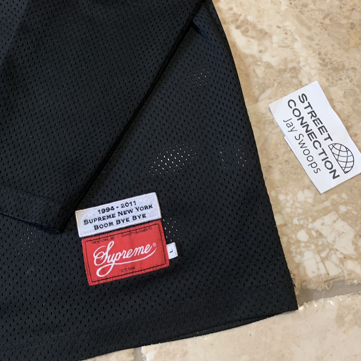 Hennessy × Supreme SUPREME HENNESSY BLACK MESH JERSEY LONG SLEEVE SIZE LARGE Size US L / EU 52-54 / 3 - 3 Thumbnail