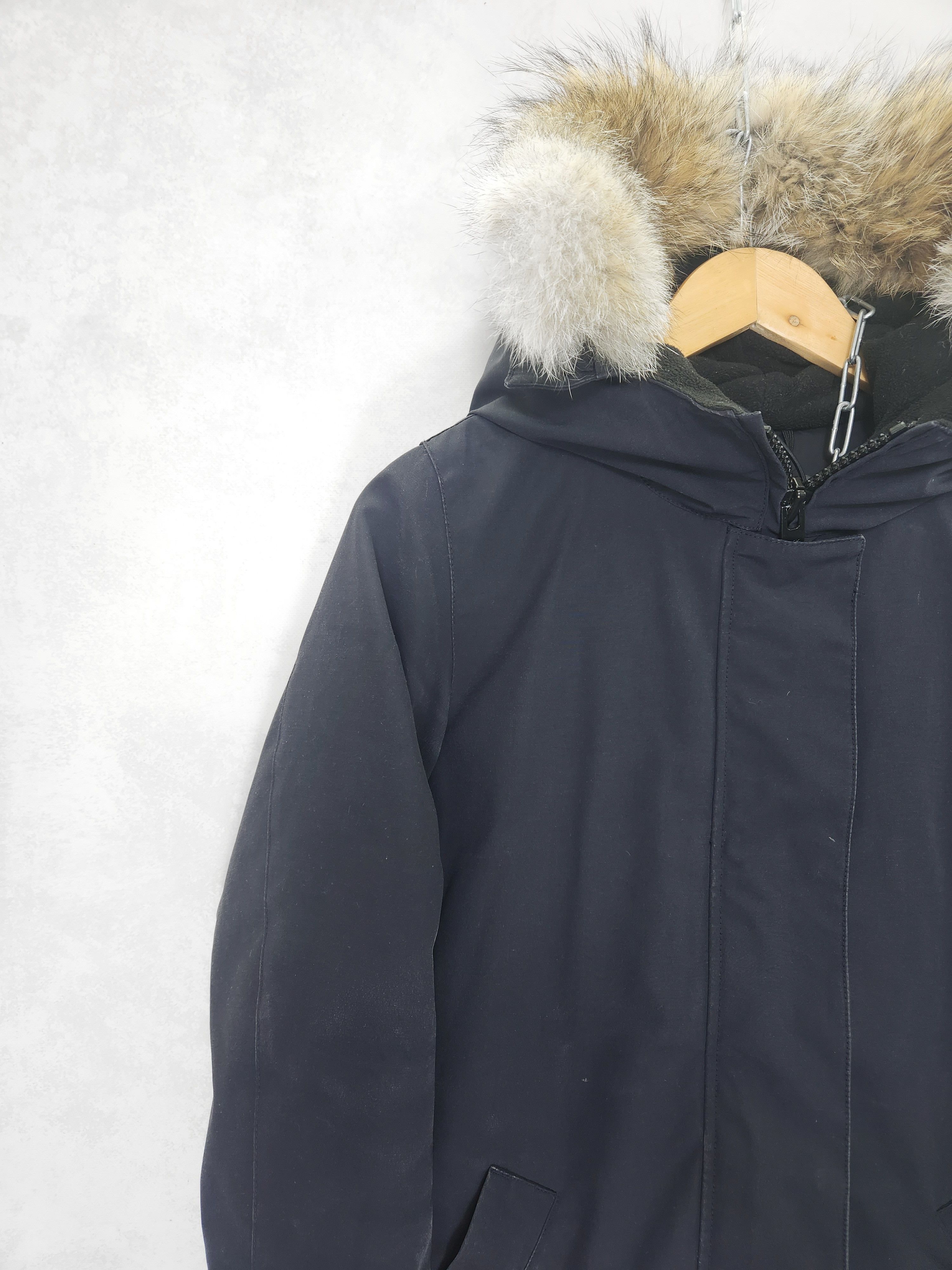 Canada Goose Canada Goose wmns winter navy jacket XS Size XS / US 0-2 / IT 36-38 - 4 Thumbnail