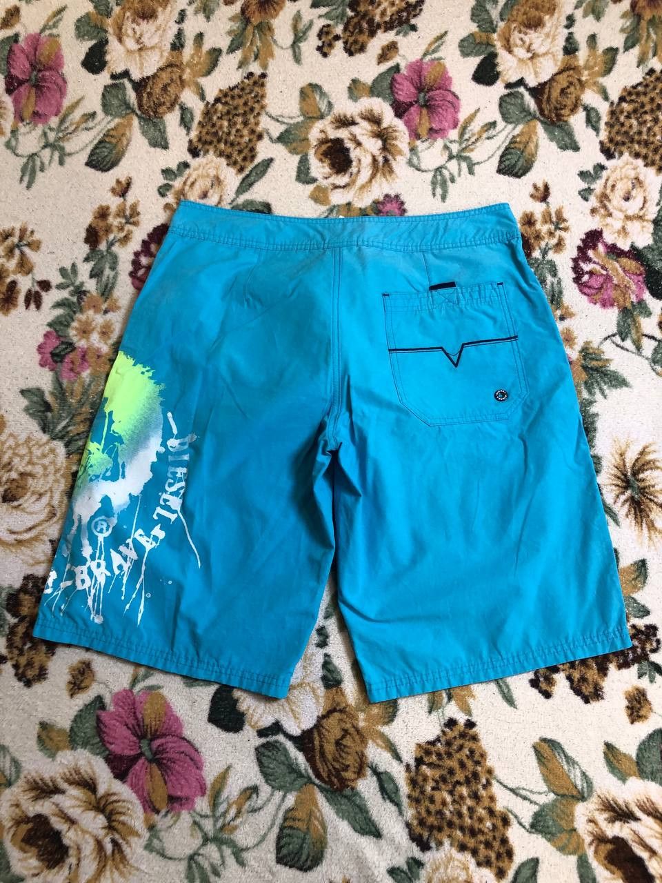 Diesel Diesel Men's Lined Board Shorts Beach Size US 33 - 17 Thumbnail