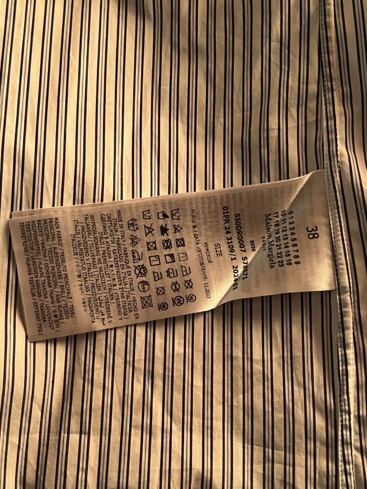 Maison Margiela Maison Margiela Striped Buttoned Shirt Size US S / EU 44-46 / 1 - 11 Thumbnail