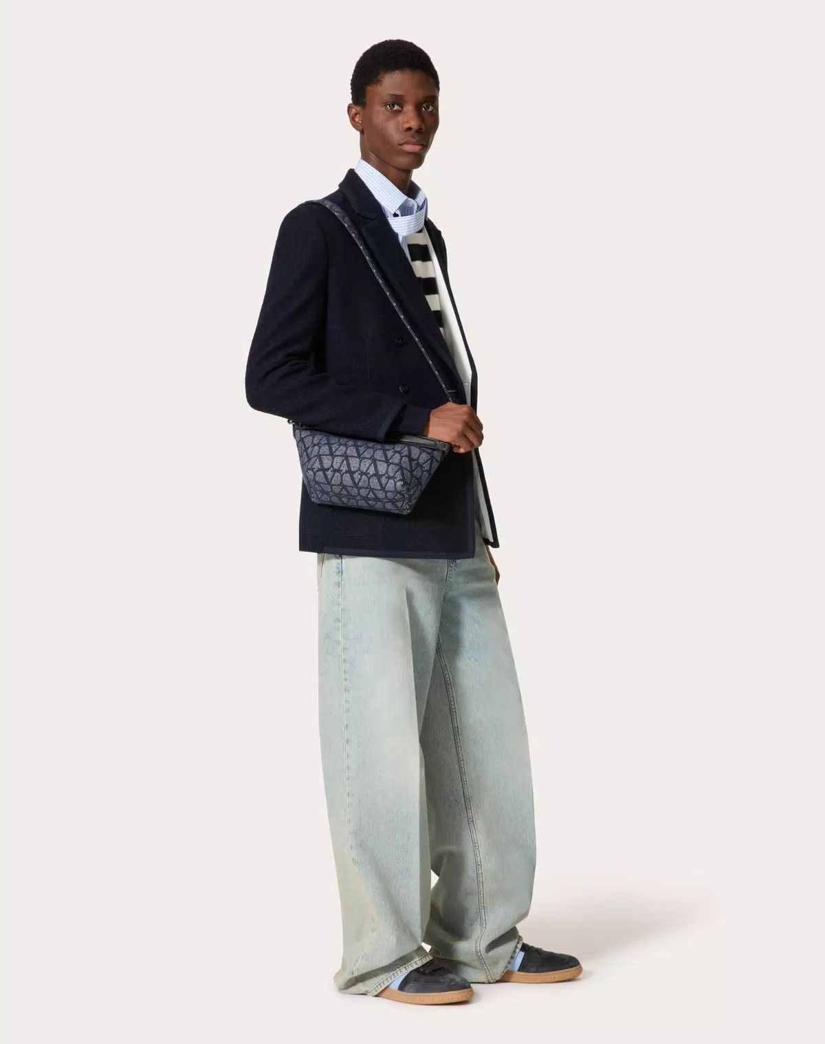Valentino oc11z0725 Size: OS/ Jacquard Crossbody Bag in Melange/Black Size ONE SIZE - 7 Thumbnail