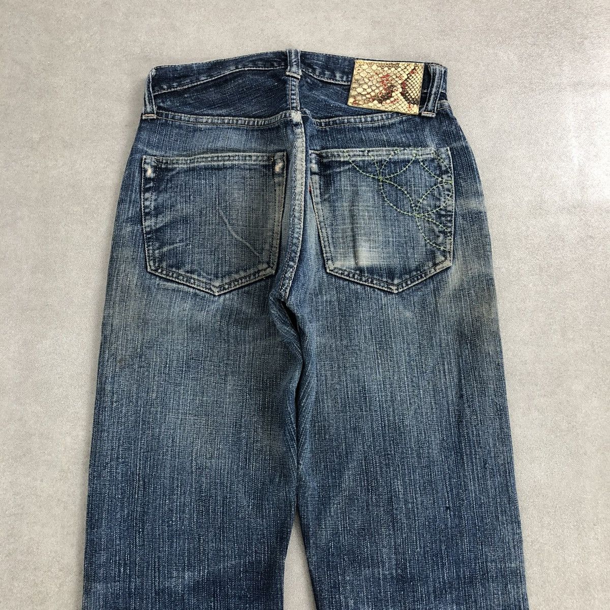 Japanese Brand × Sugar Cane 🇯🇵 Vintage Sugar Cane Onikiwa Distressed Faded Selvedge Jeans Size US 27 - 19 Thumbnail