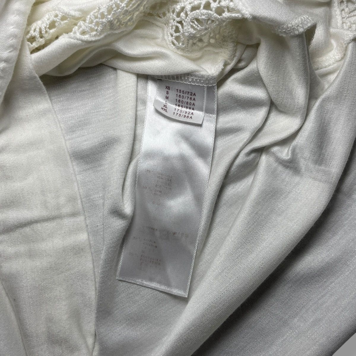 Louis Vuitton Louis Vuitton Vintage Lace Trimmed Long Sleeve Shirt Size M / US 6-8 / IT 42-44 - 9 Thumbnail