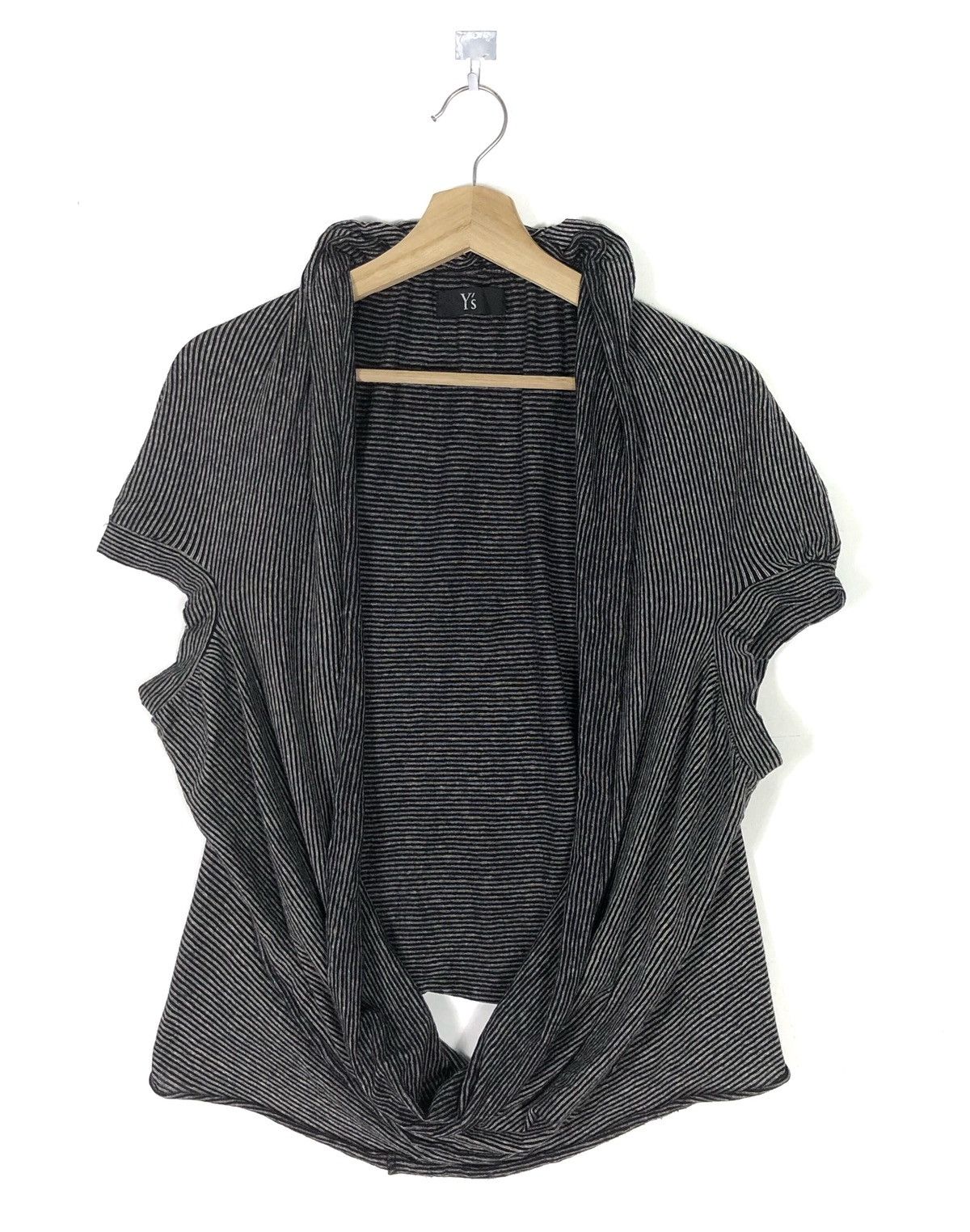 Yohji Yamamoto RARE🔥AW 2007 Y’S DRAPE OPEN BREAST SEXY BOXY TOP Size M / US 6-8 / IT 42-44 - 4 Thumbnail