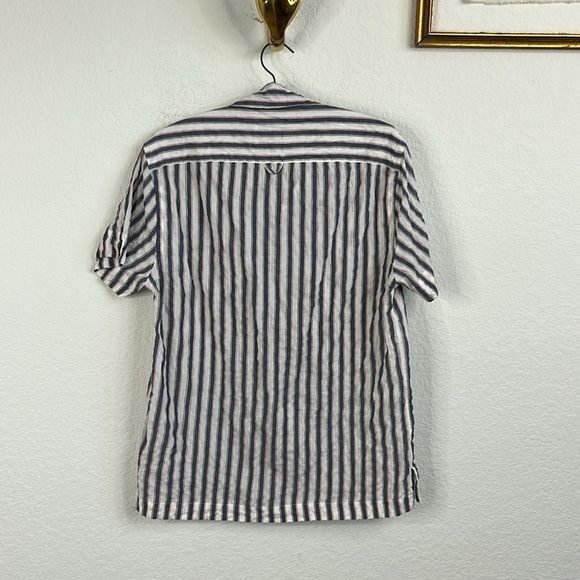 Solid & Striped Solid and Striped Cabana Puckered Short Sleeve Stripe Button Size US S / EU 44-46 / 1 - 5 Thumbnail