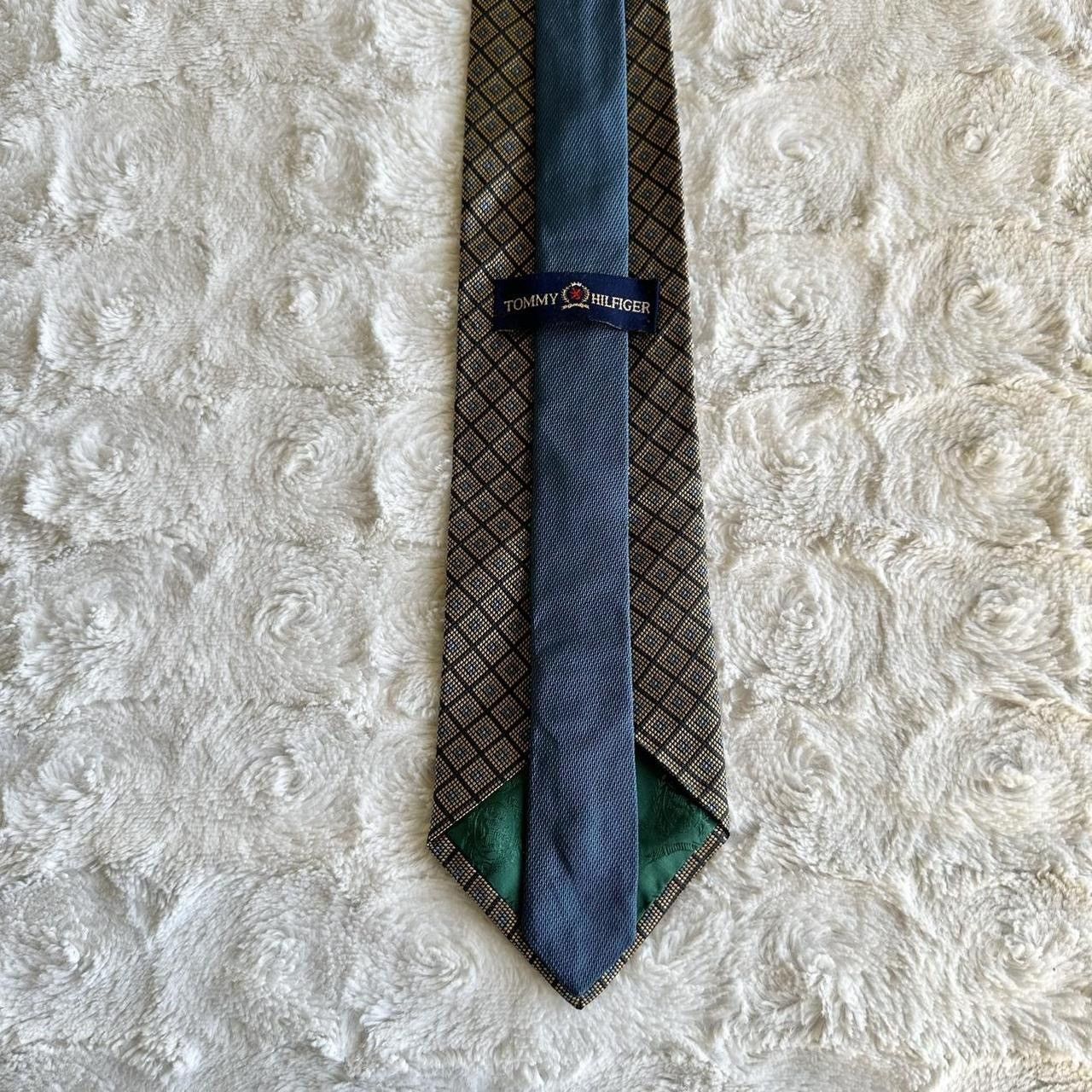 Tommy Hilfiger Vintage Tommy Hilfiger Necktie Mens Gold Blue Geometric Silk Size ONE SIZE - 7 Thumbnail
